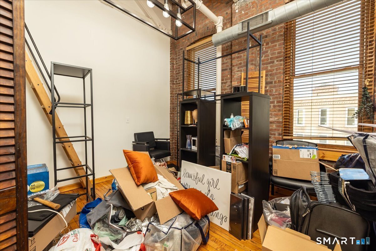 325 Lafayette Street Unit: 1302