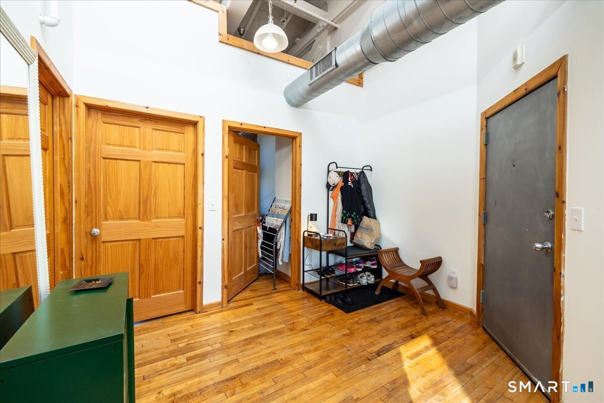 325 Lafayette Street Unit: 1302