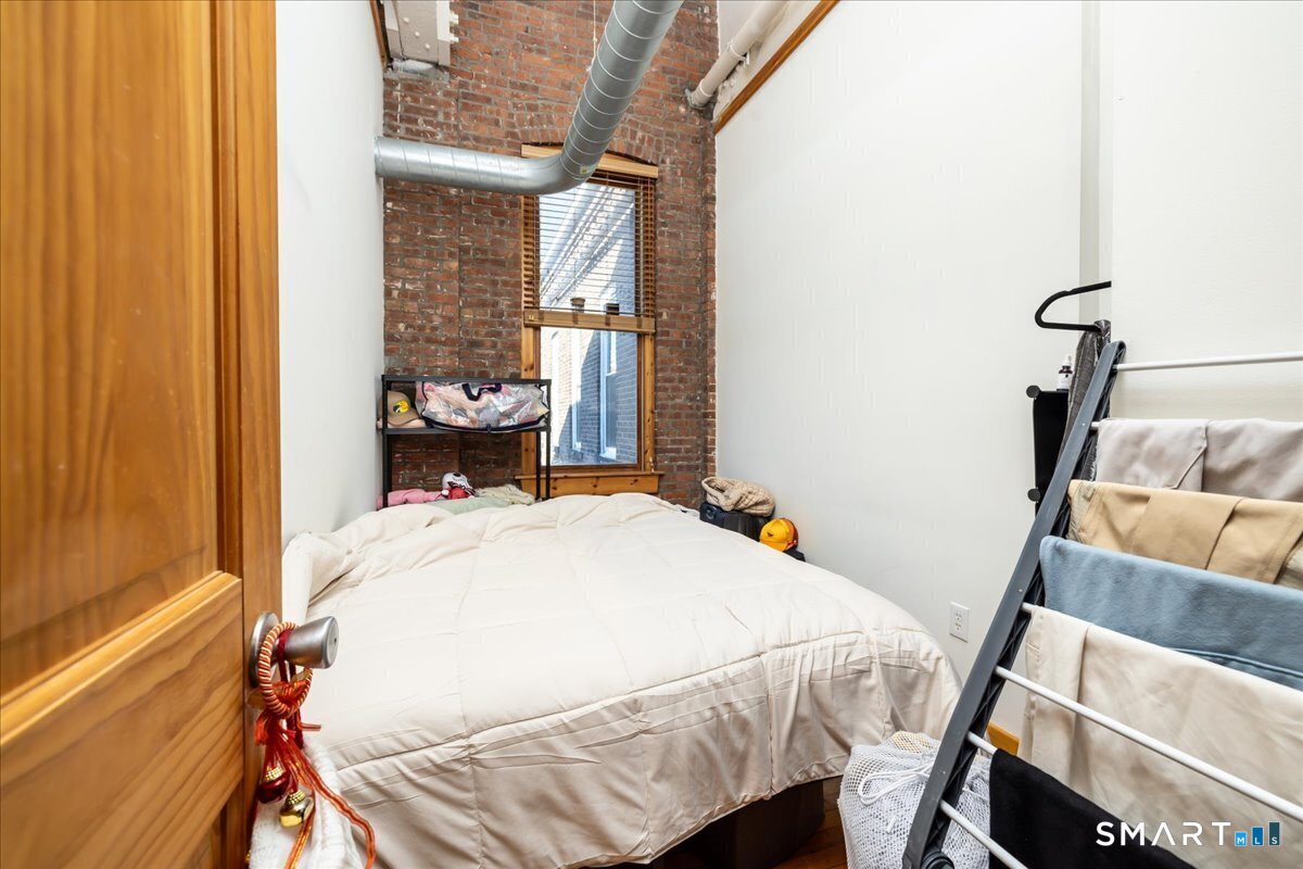 325 Lafayette Street Unit: 1302
