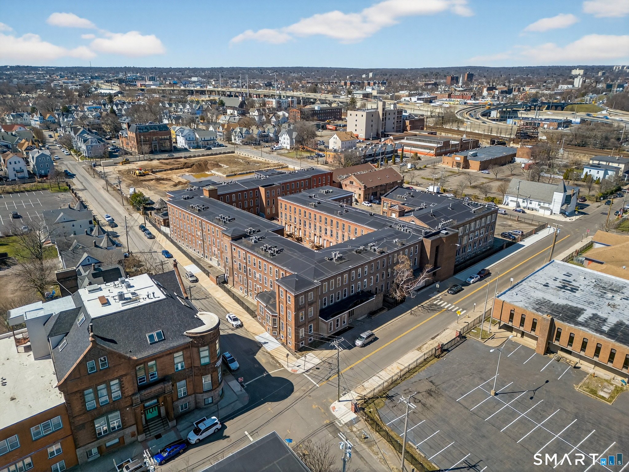 325 Lafayette Street Unit: 1302