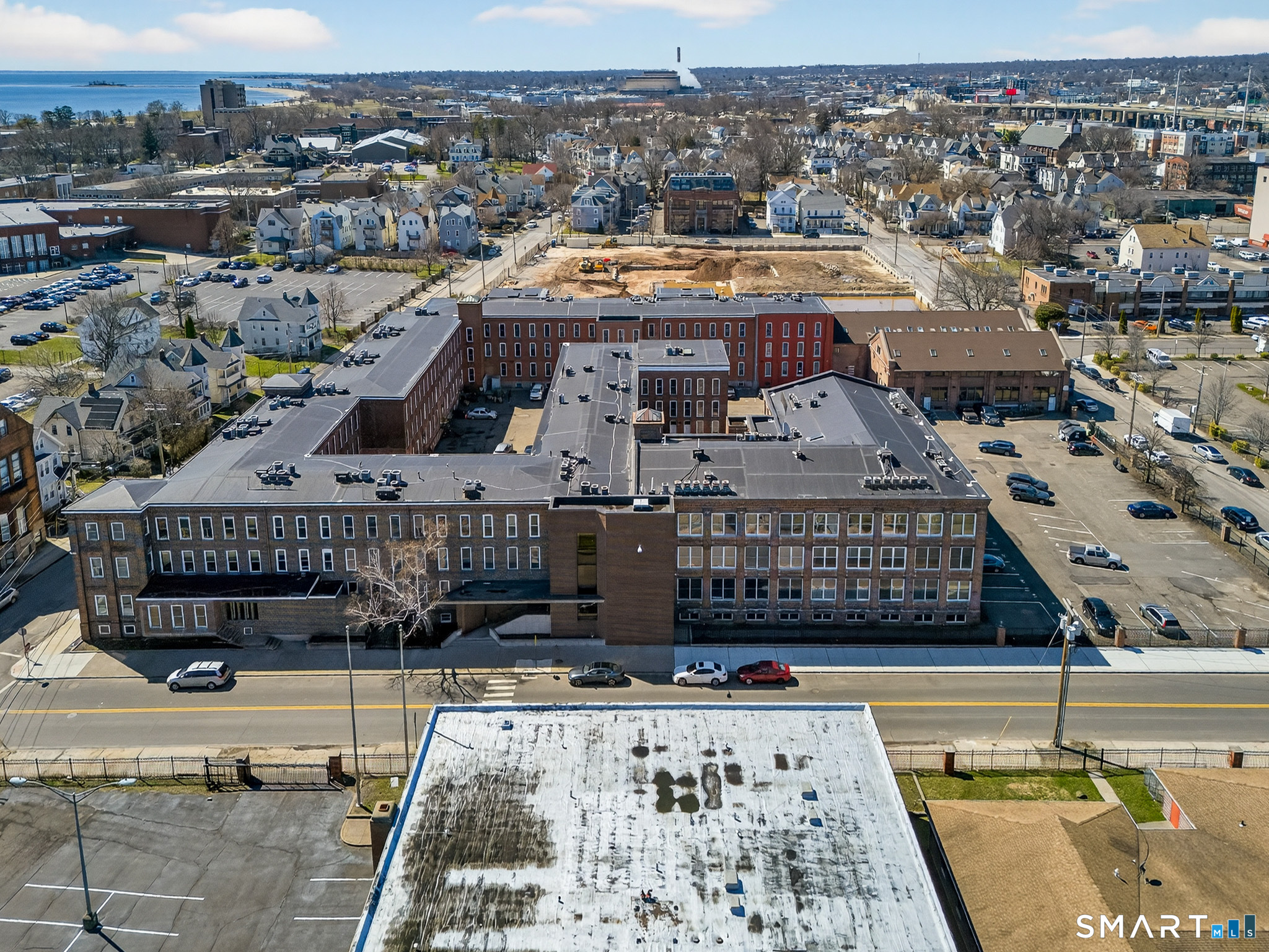 325 Lafayette Street Unit: 1302