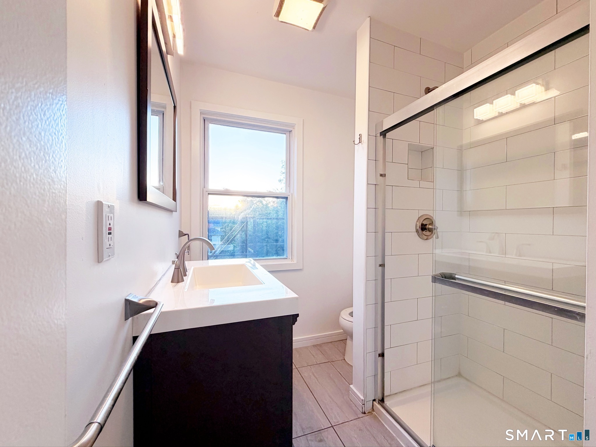 310 Alden Avenue Unit: B