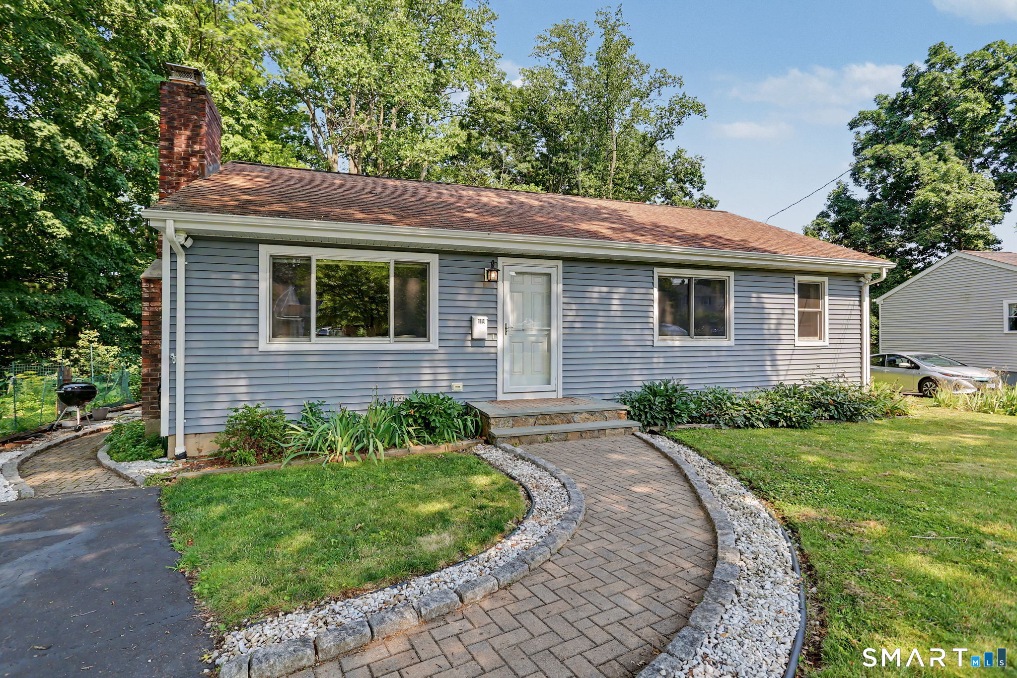 11 A Greenlawn Drive