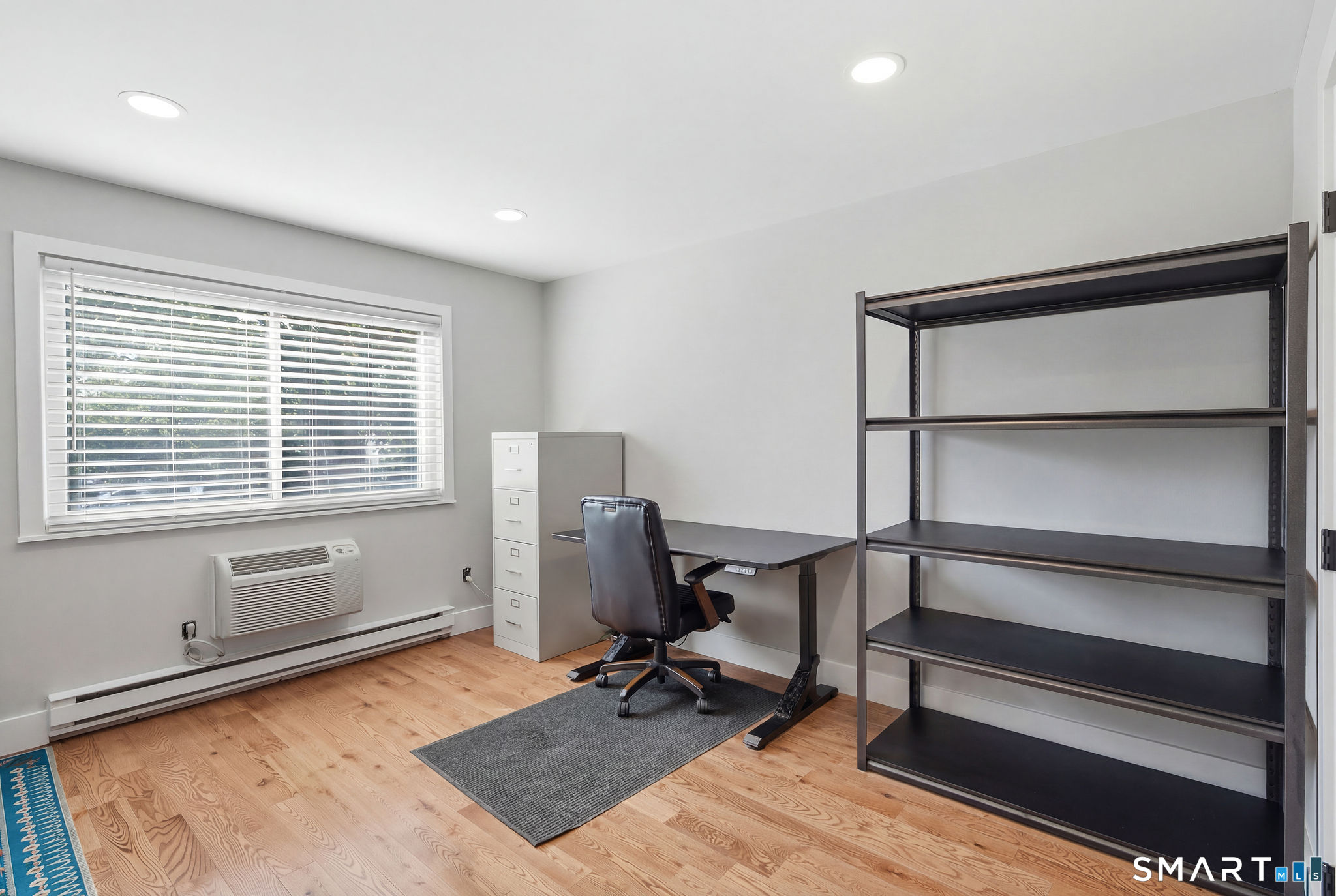 201 Highview Avenue Unit: D2