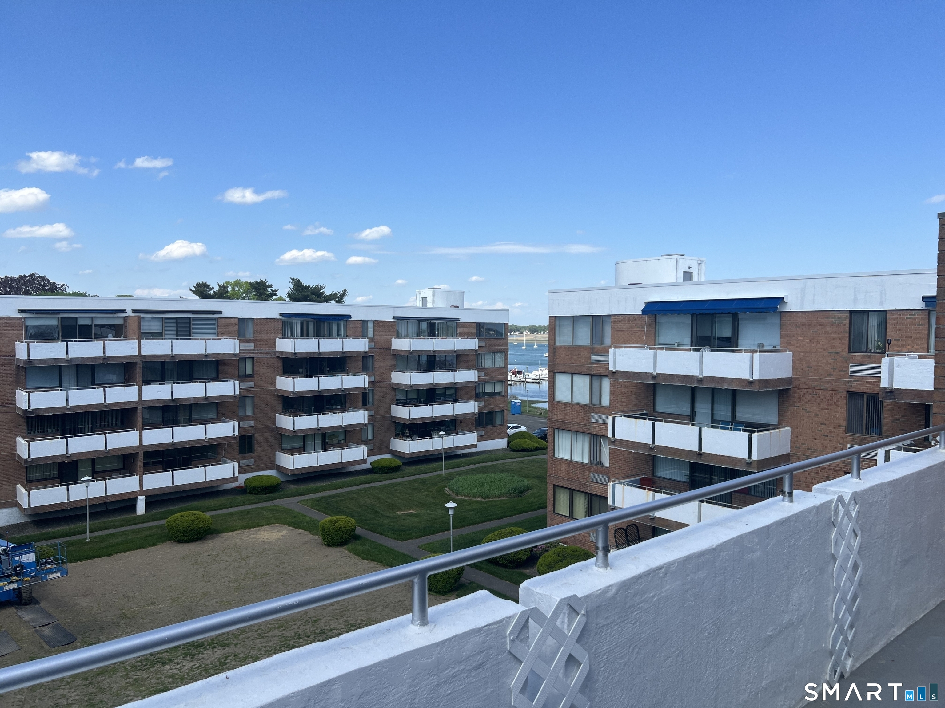 50 Birdseye Street Unit: 407
