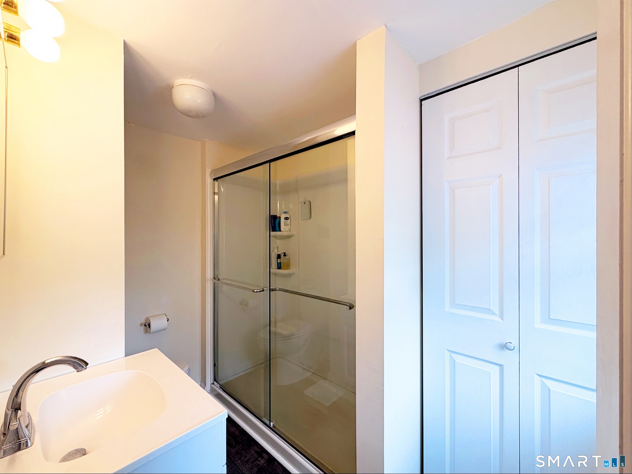 66 Veres Street Unit: 1st Floor