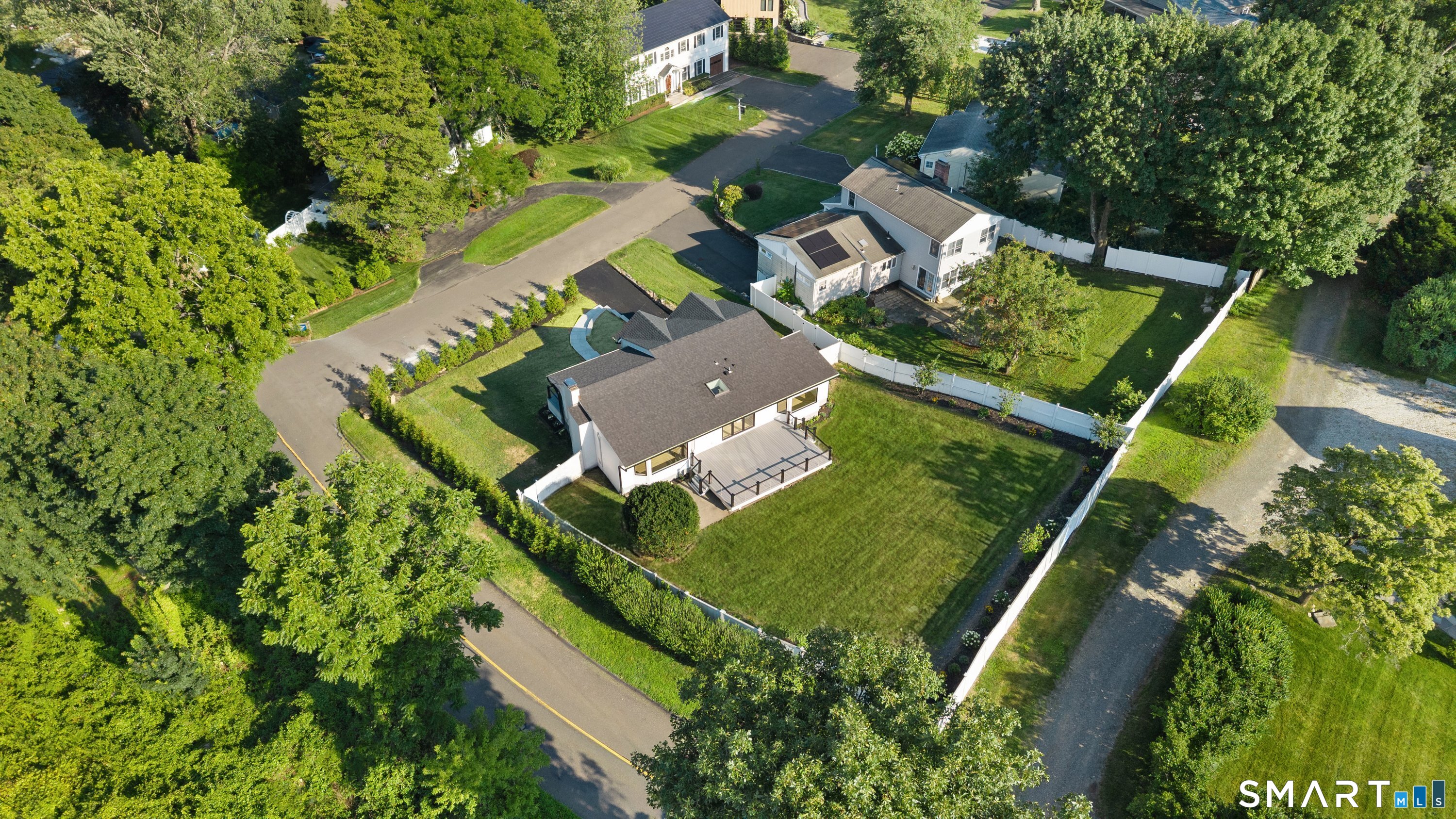 2 Drumlin Road