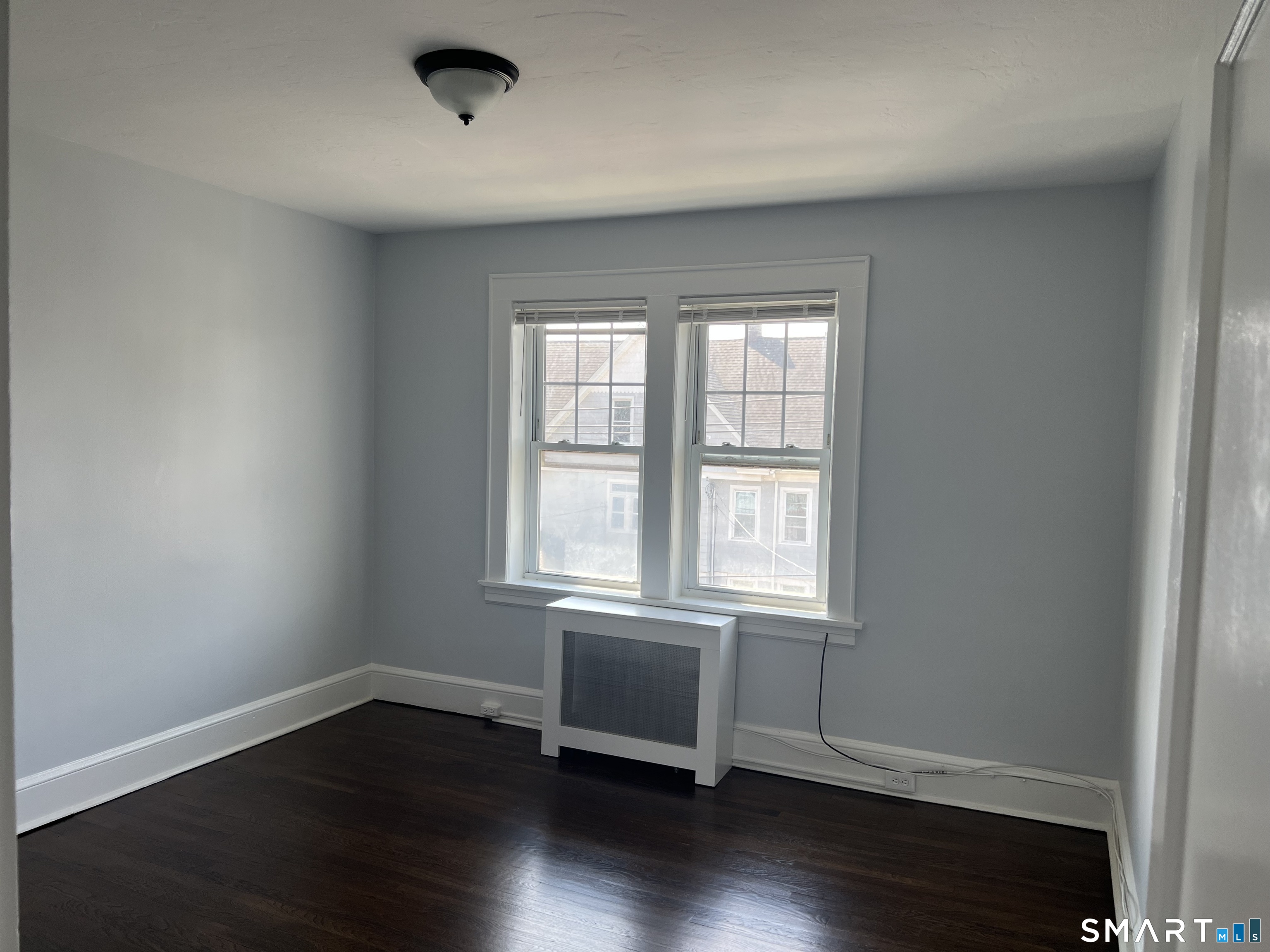 24 Circular Avenue Unit: 3B
