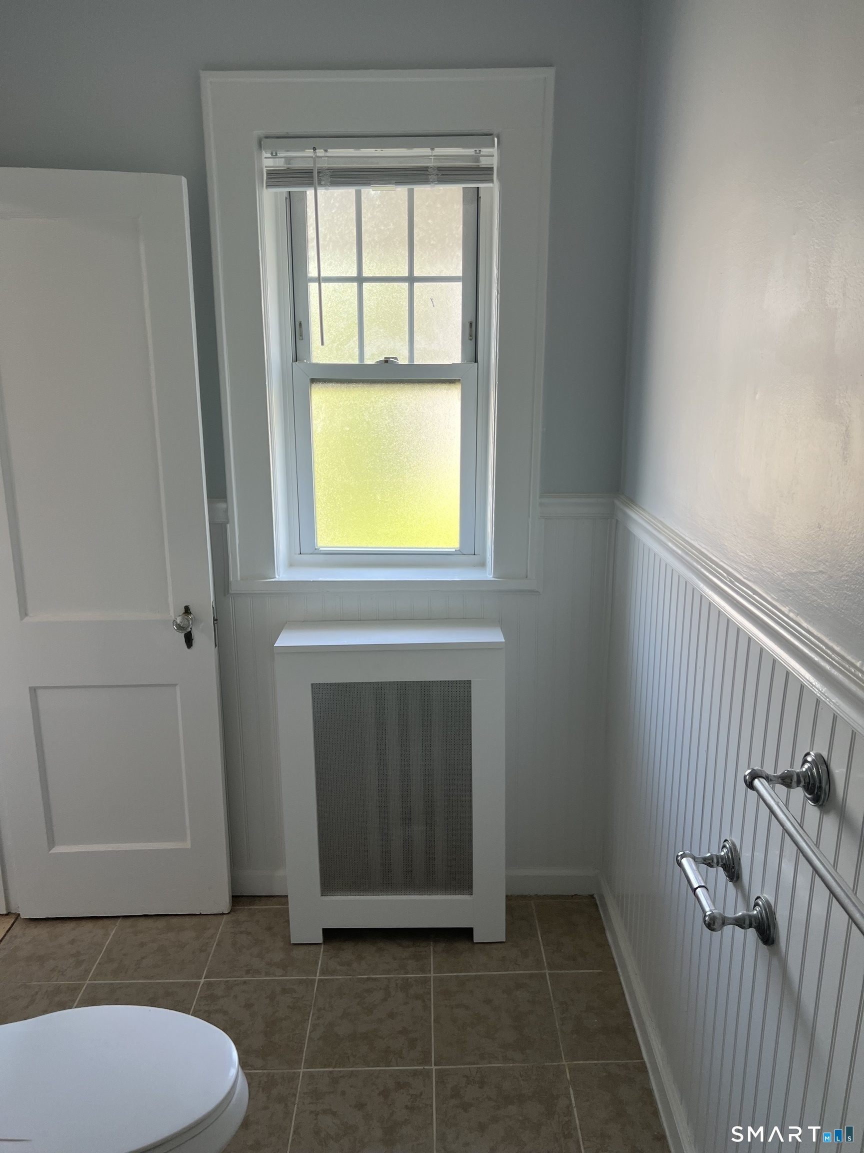 24 Circular Avenue Unit: 3B