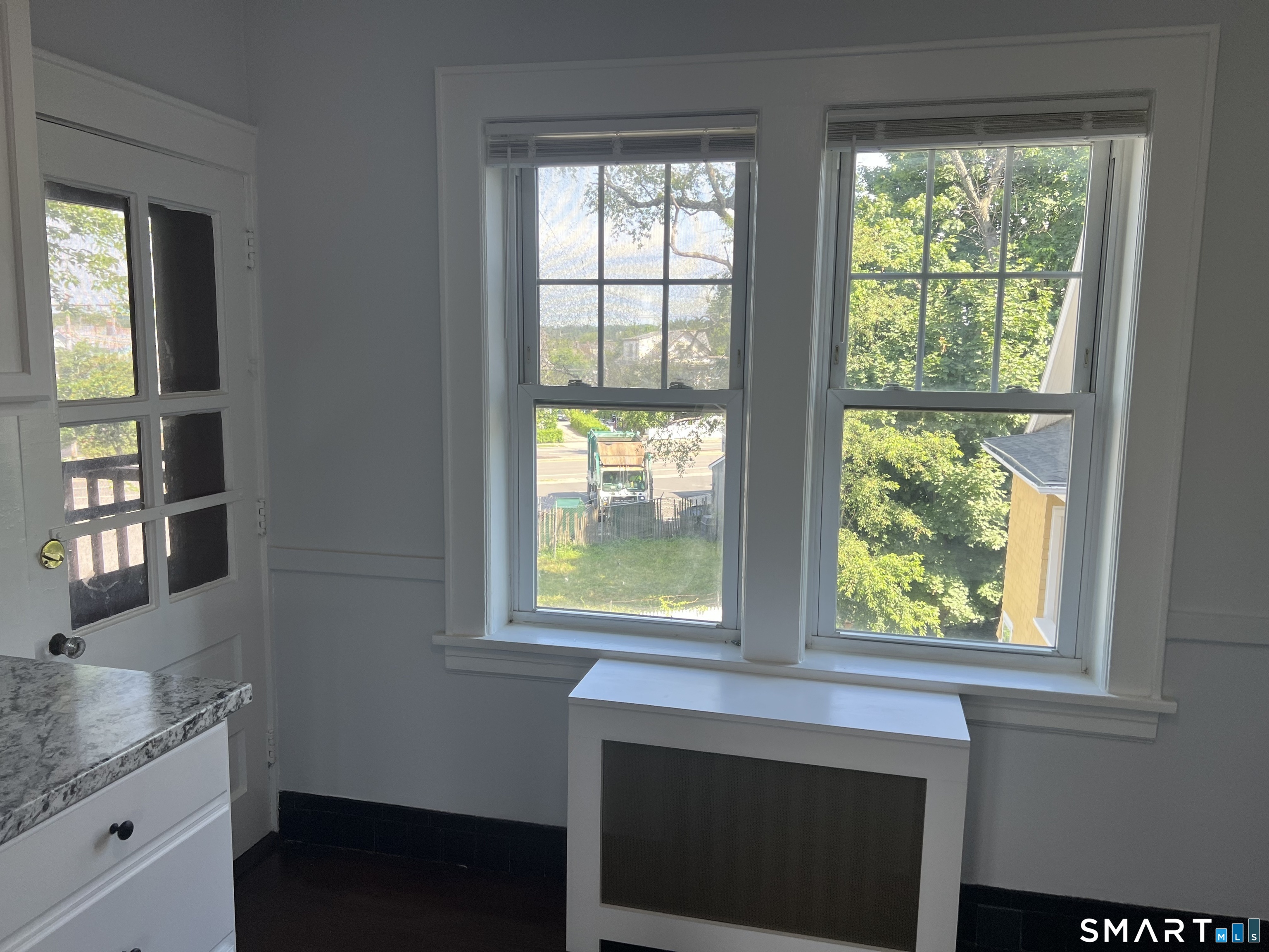 24 Circular Avenue Unit: 3B