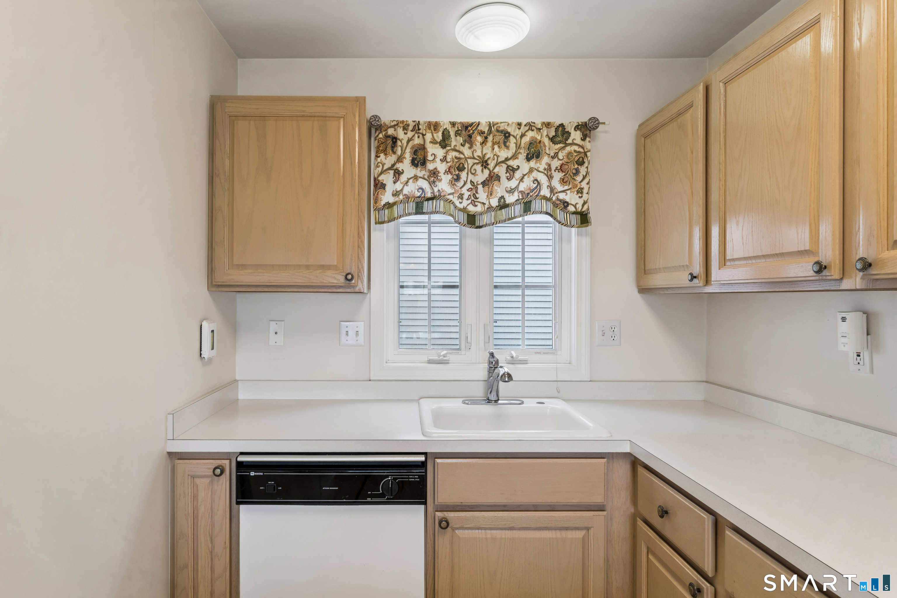 73 Forest Road Unit: A