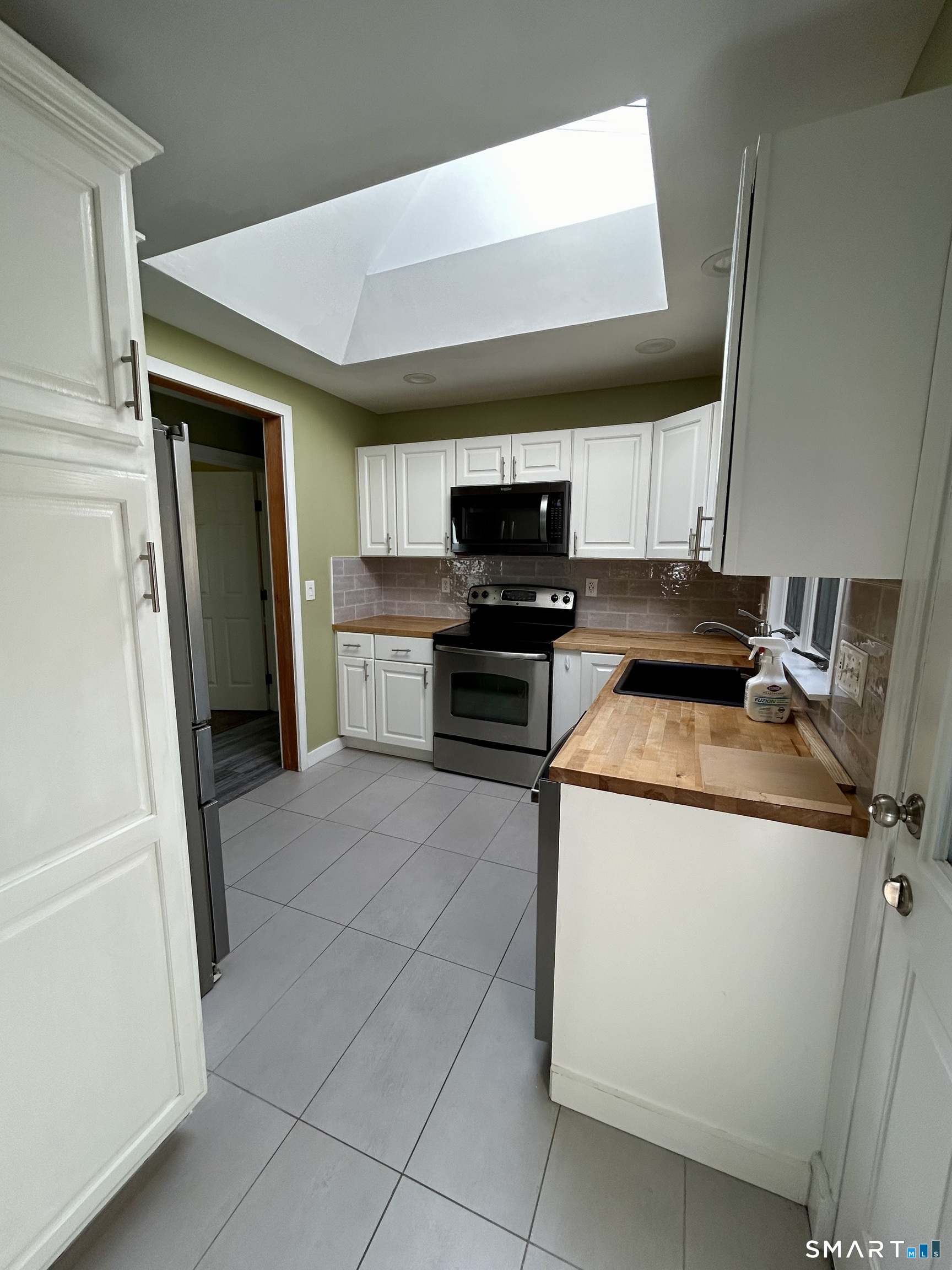 8 Drumlin Road