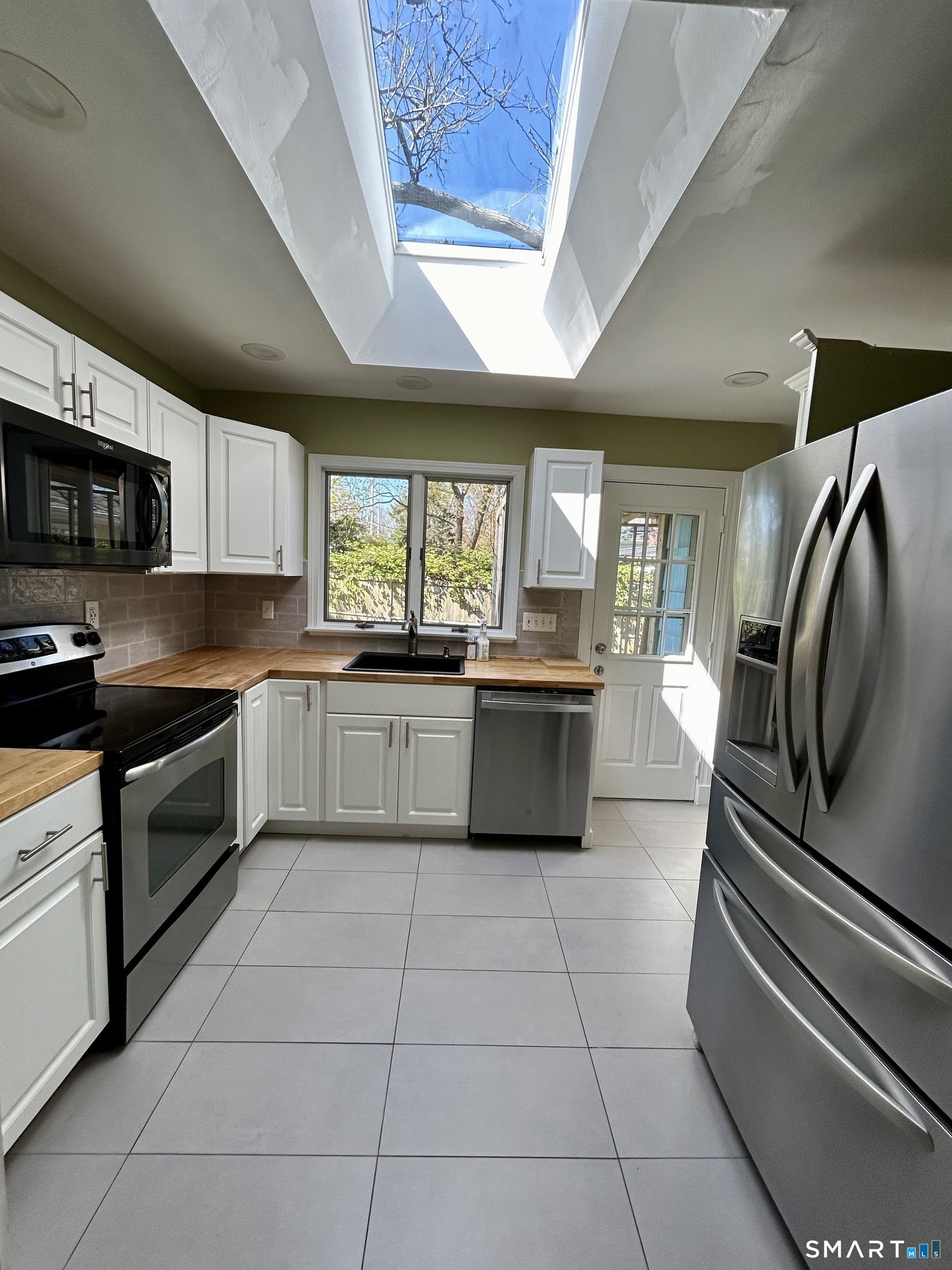 8 Drumlin Road