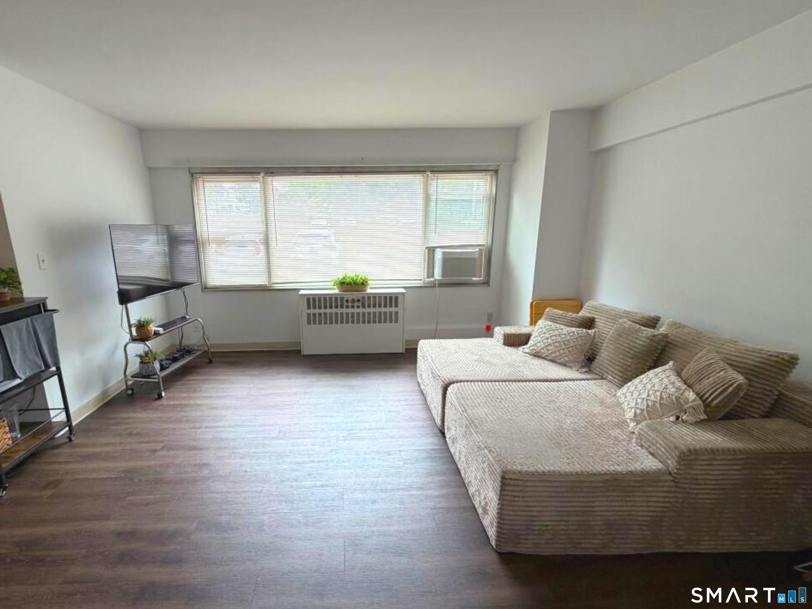 80 Cartright Street Unit: 1J
