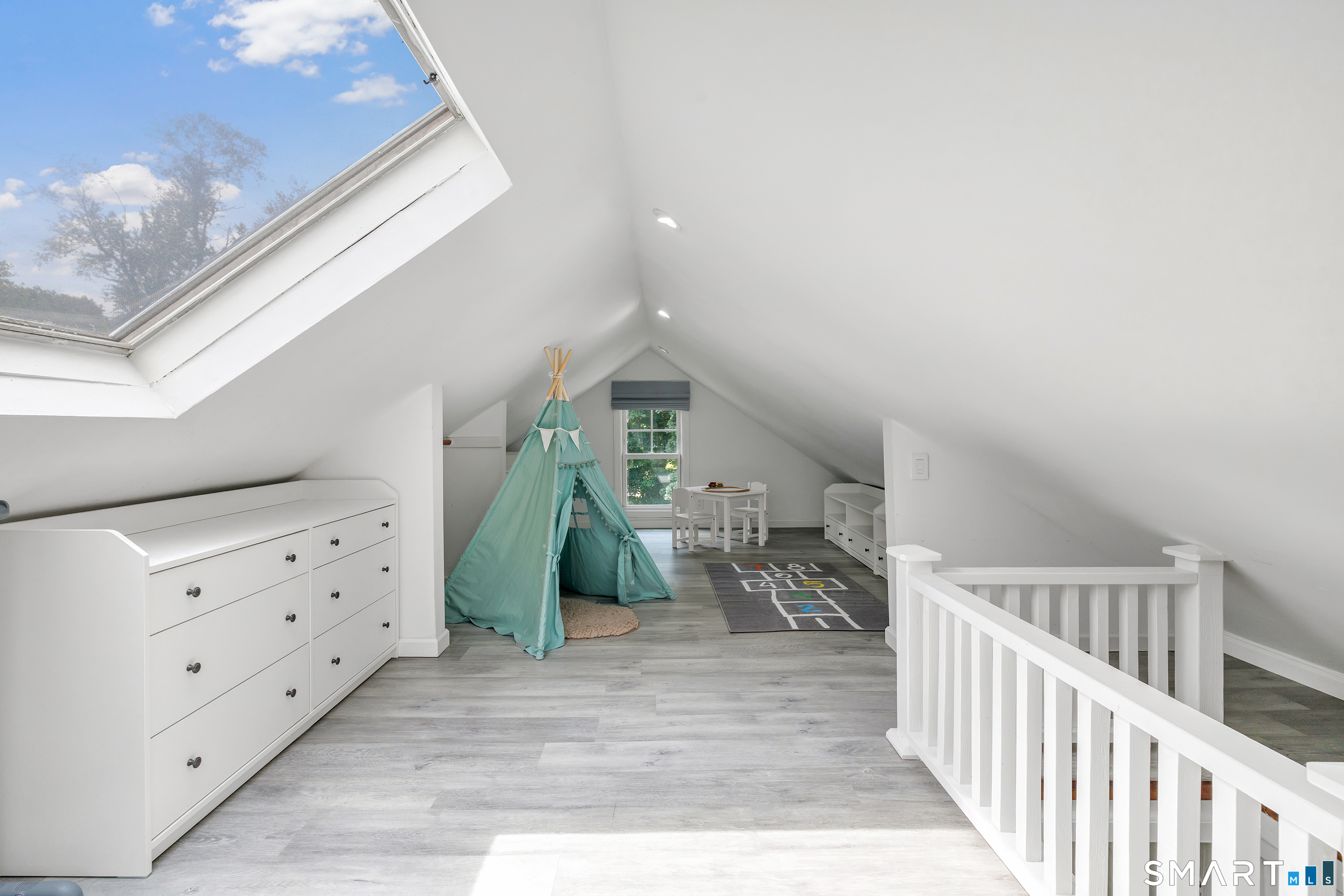 1 Maplewood Avenue