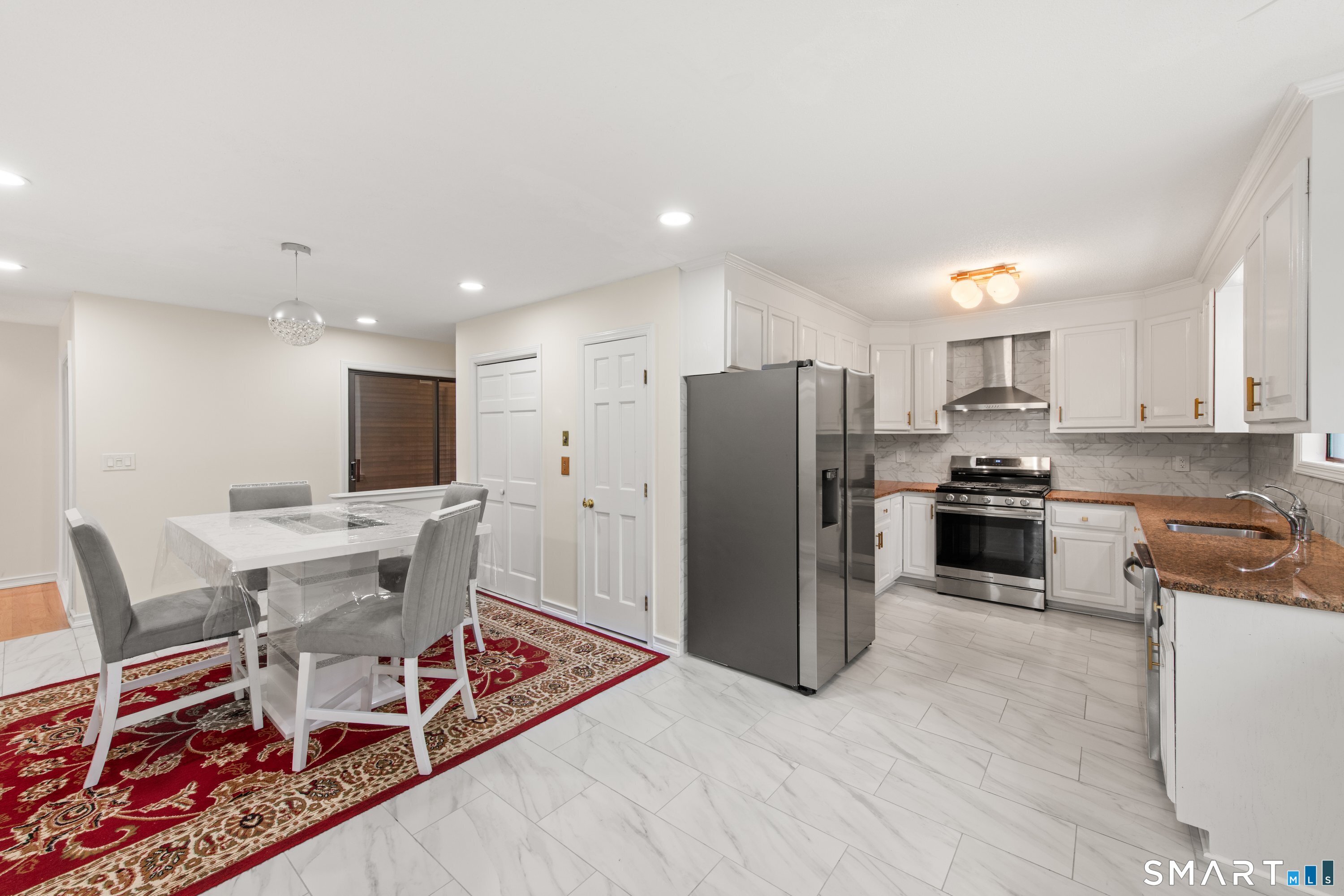 223 Sterling Road