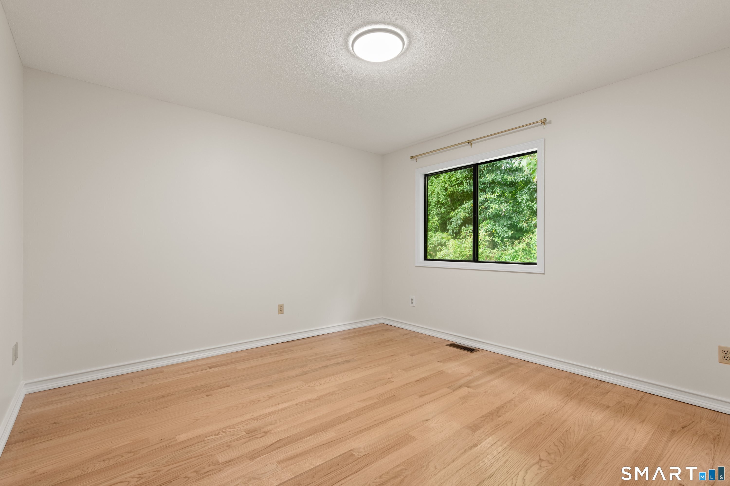 223 Sterling Road