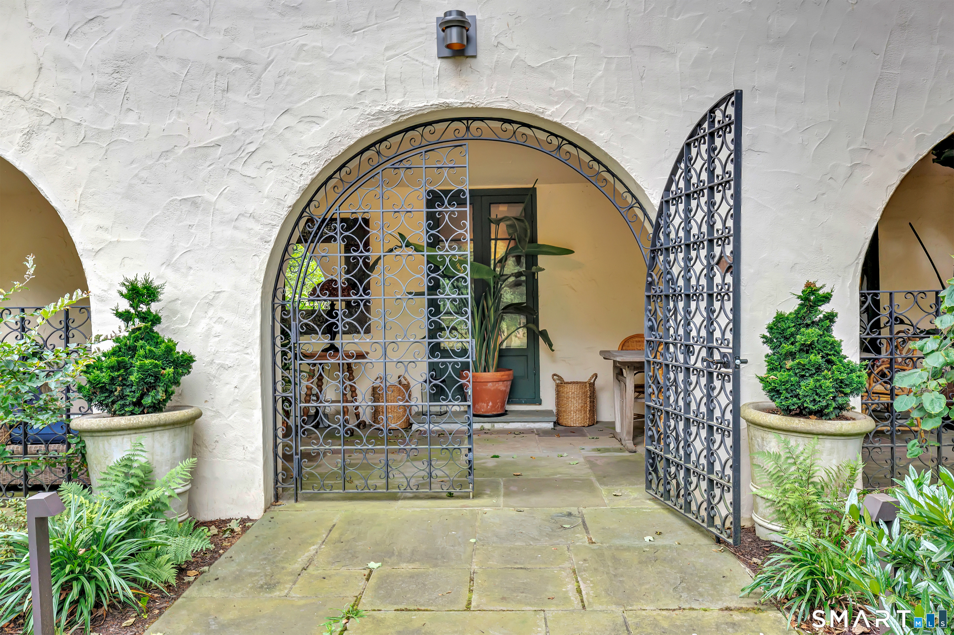 61 Clapboard Hill Road