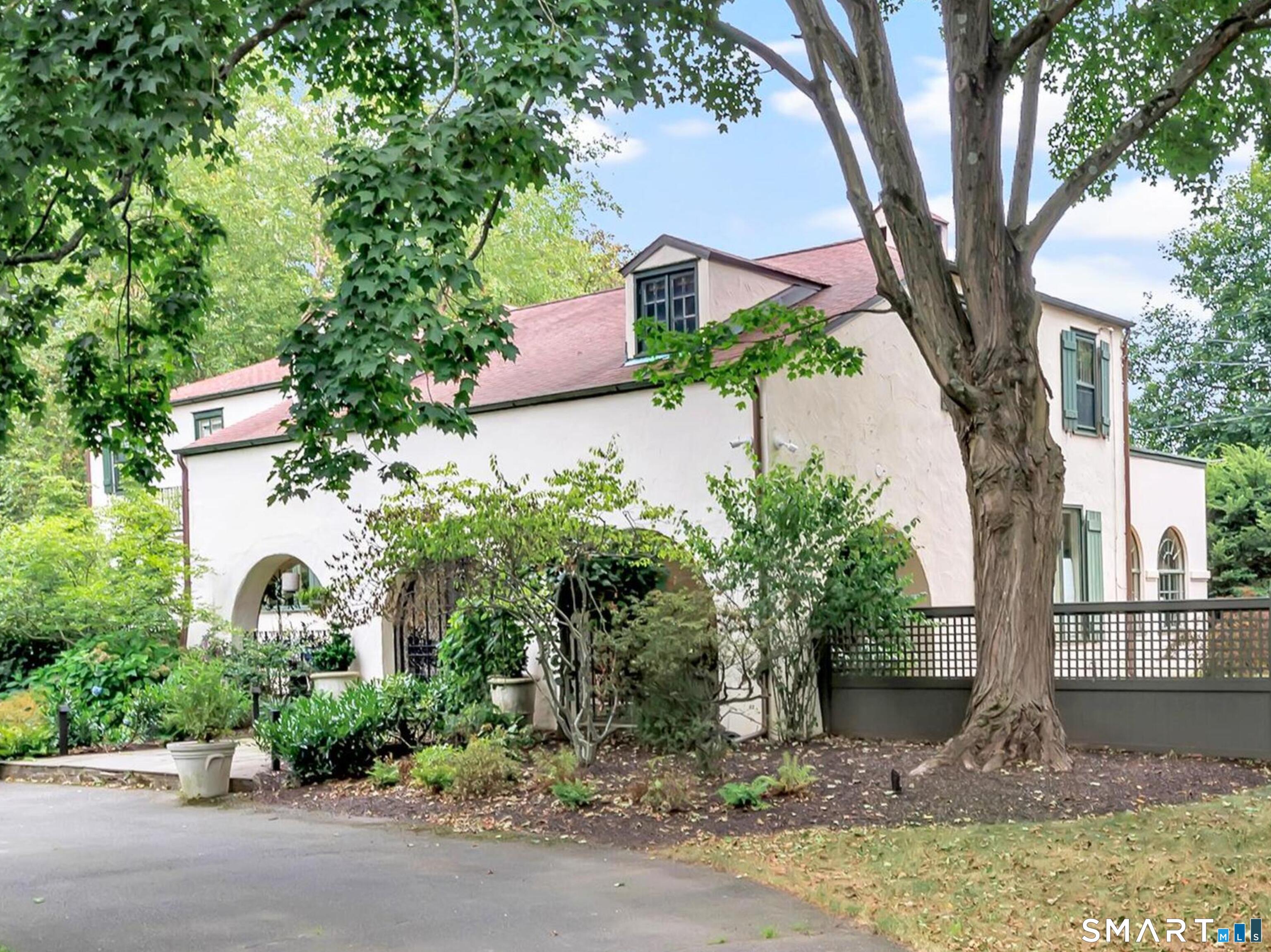 61 Clapboard Hill Road