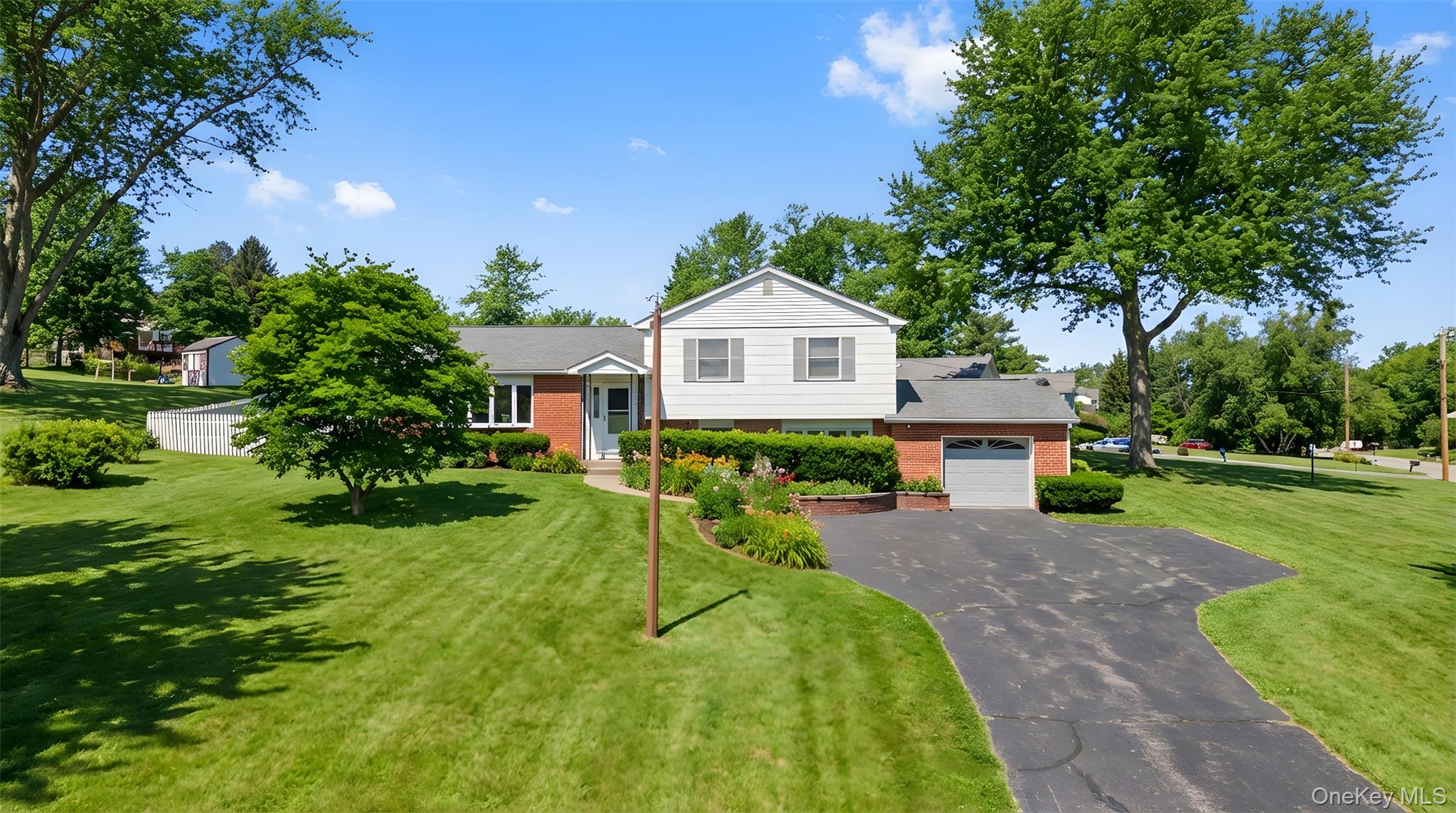 21 Lynwood Road
