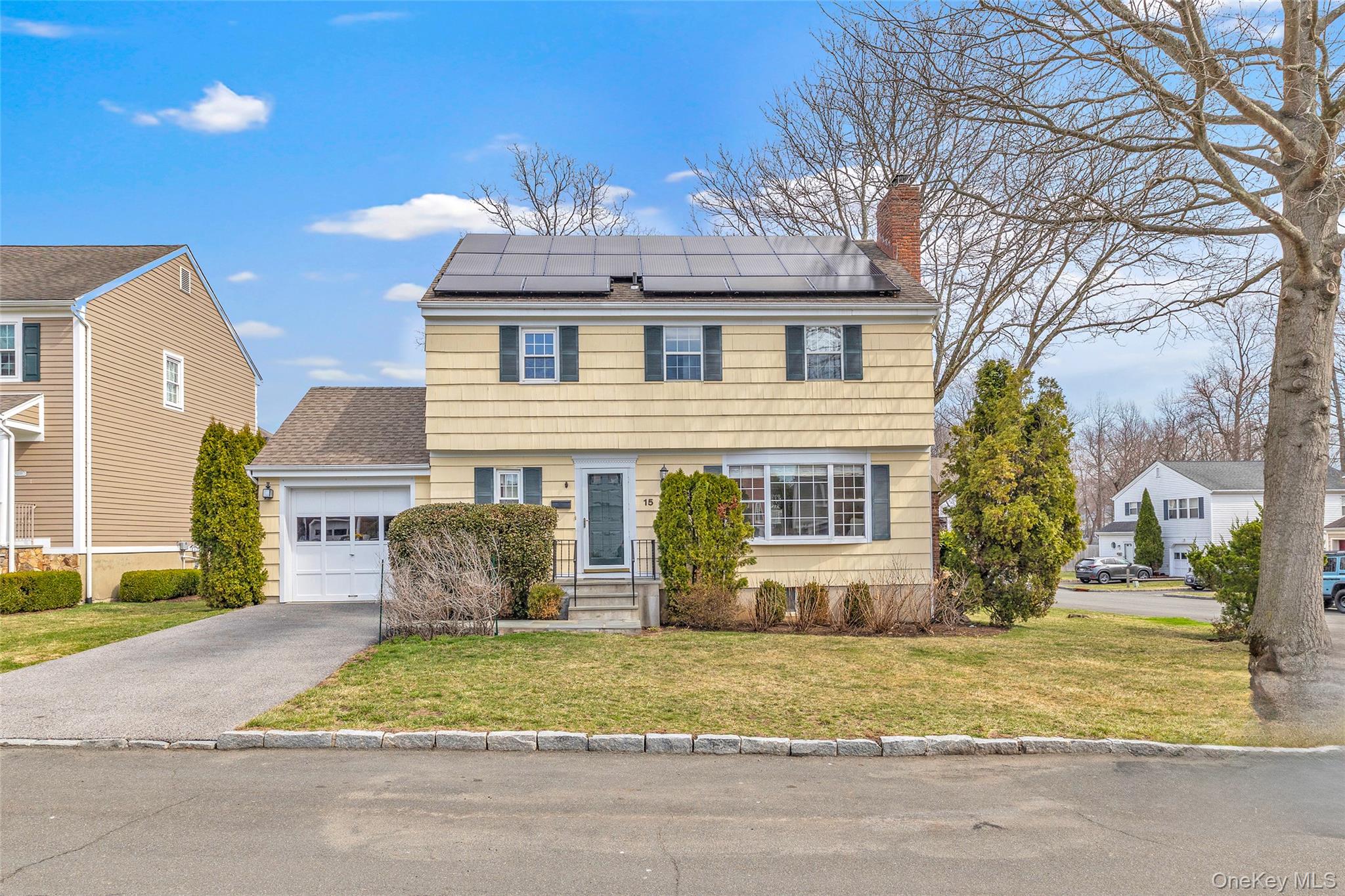 15 Brookside Lane