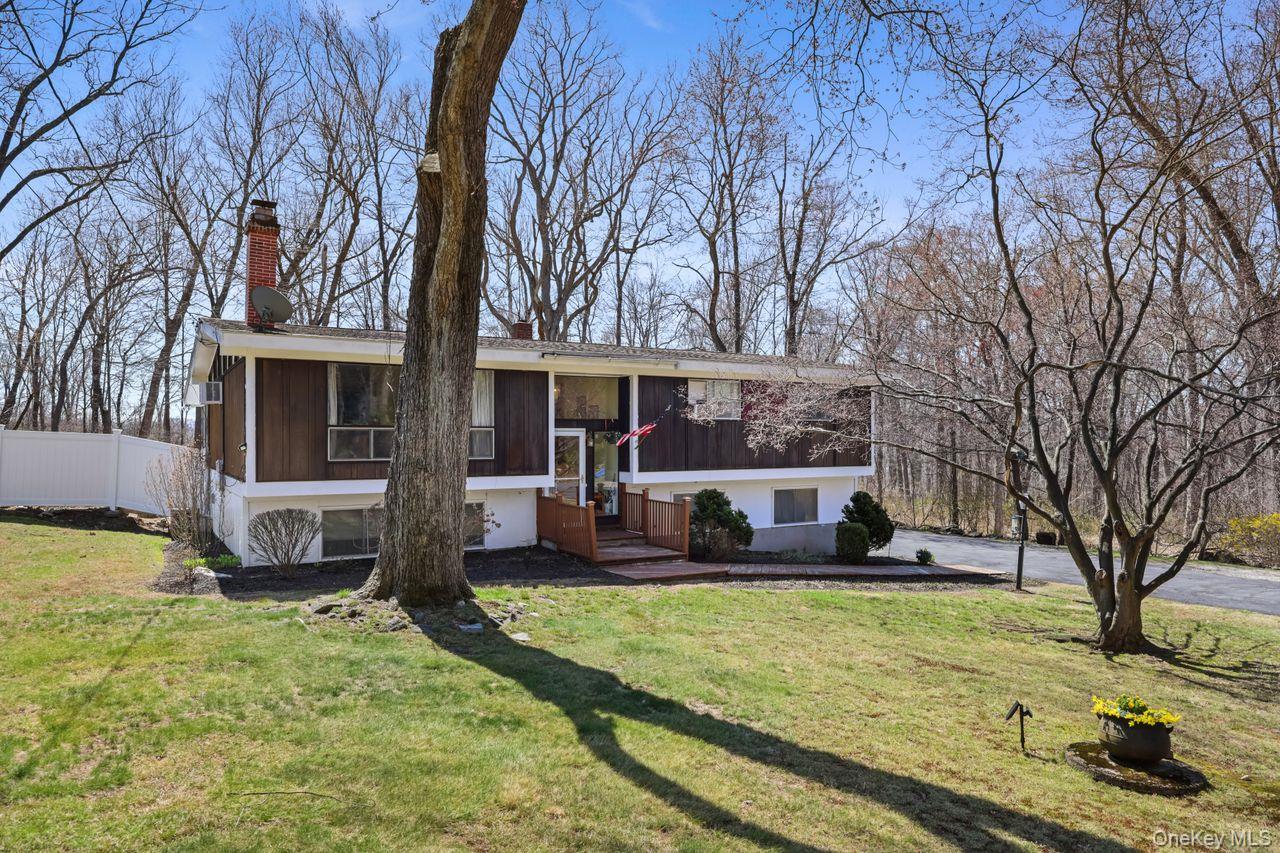 320 Allview Avenue