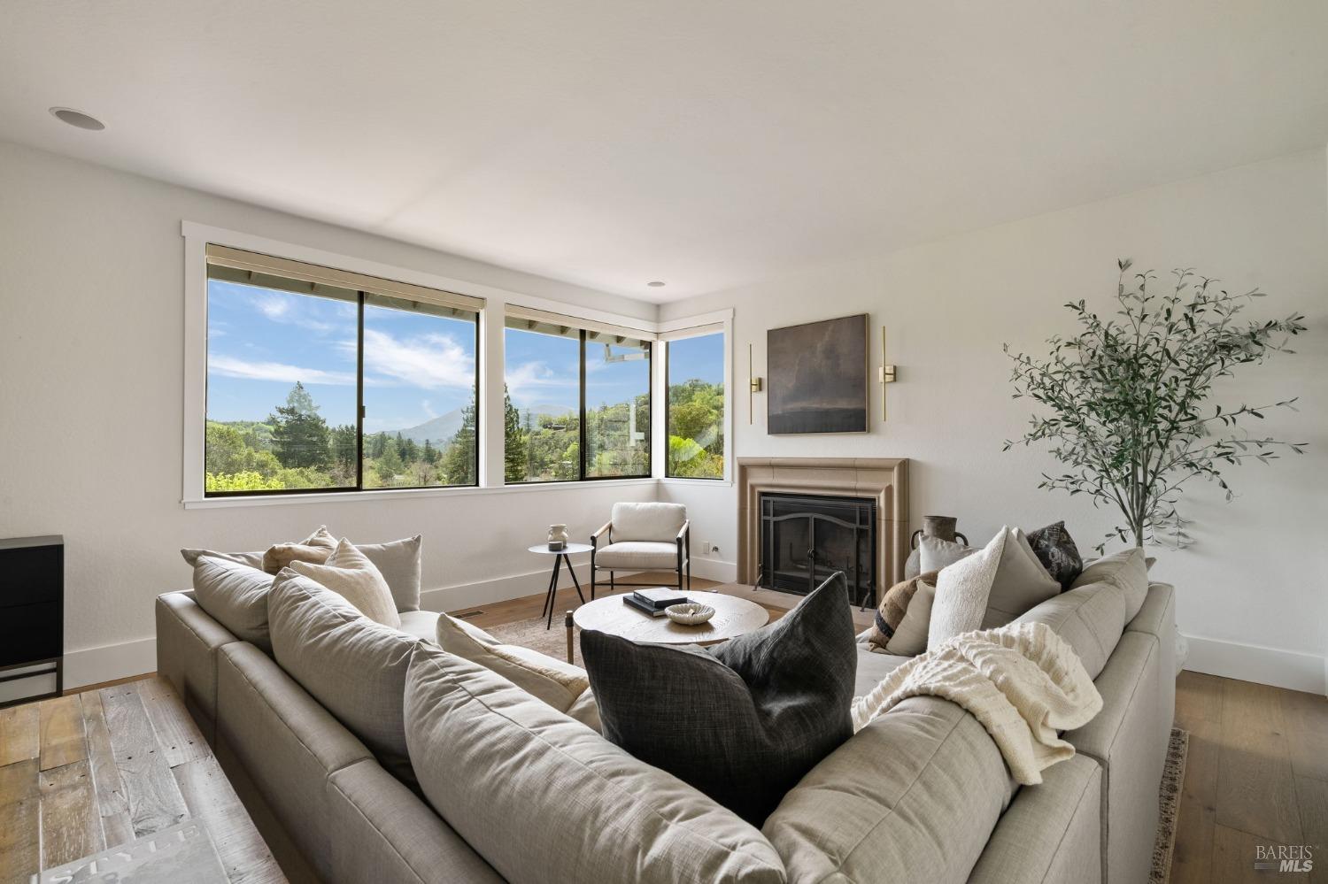 155 Hidden Valley Lane