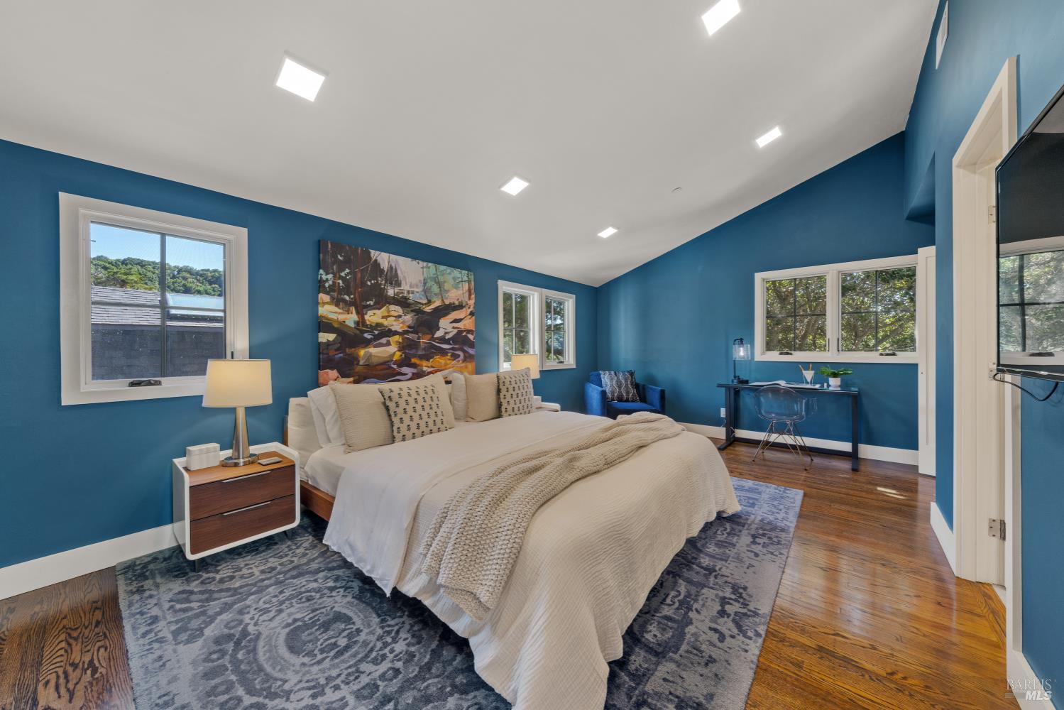 137 Granada Dr