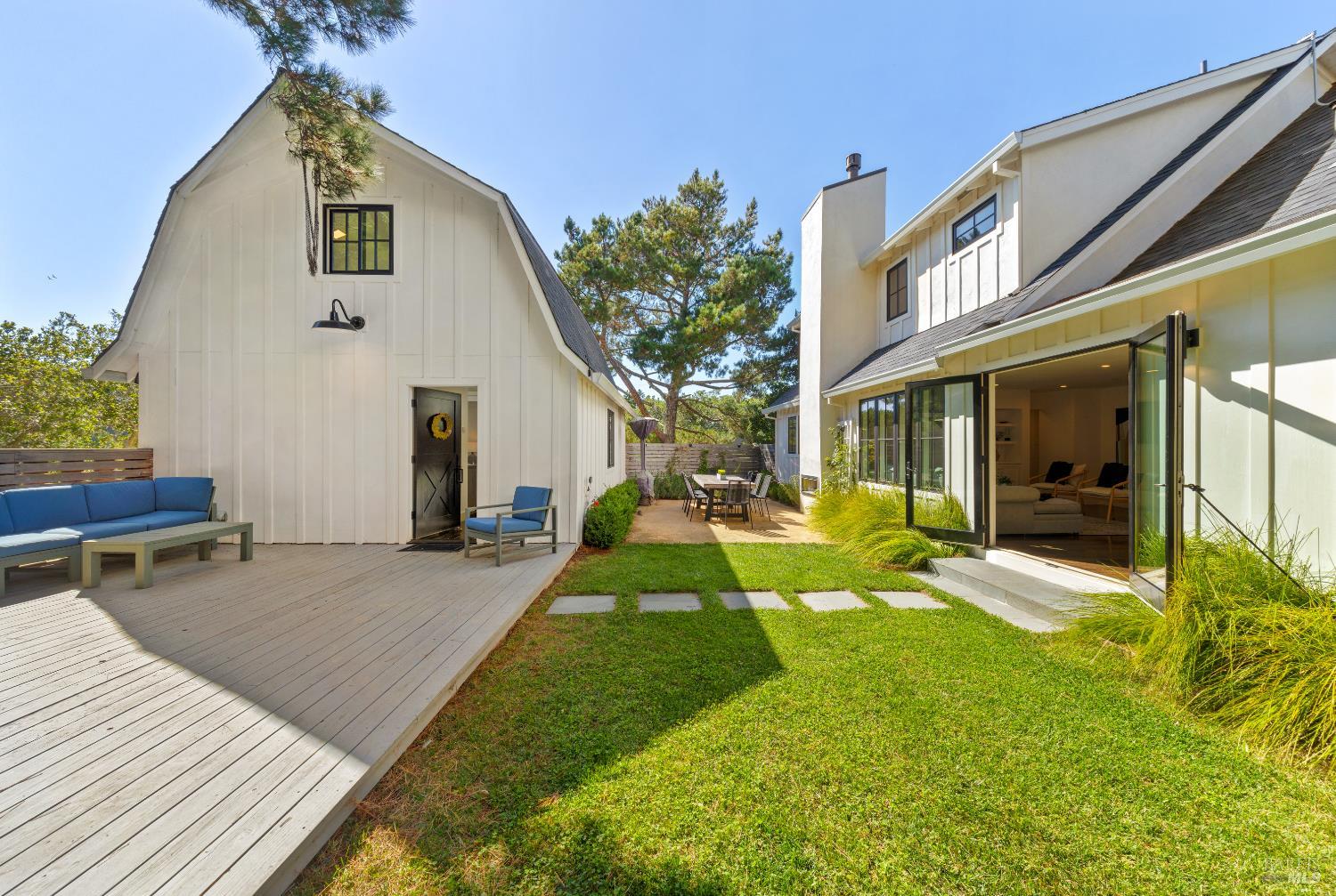 137 Granada Dr