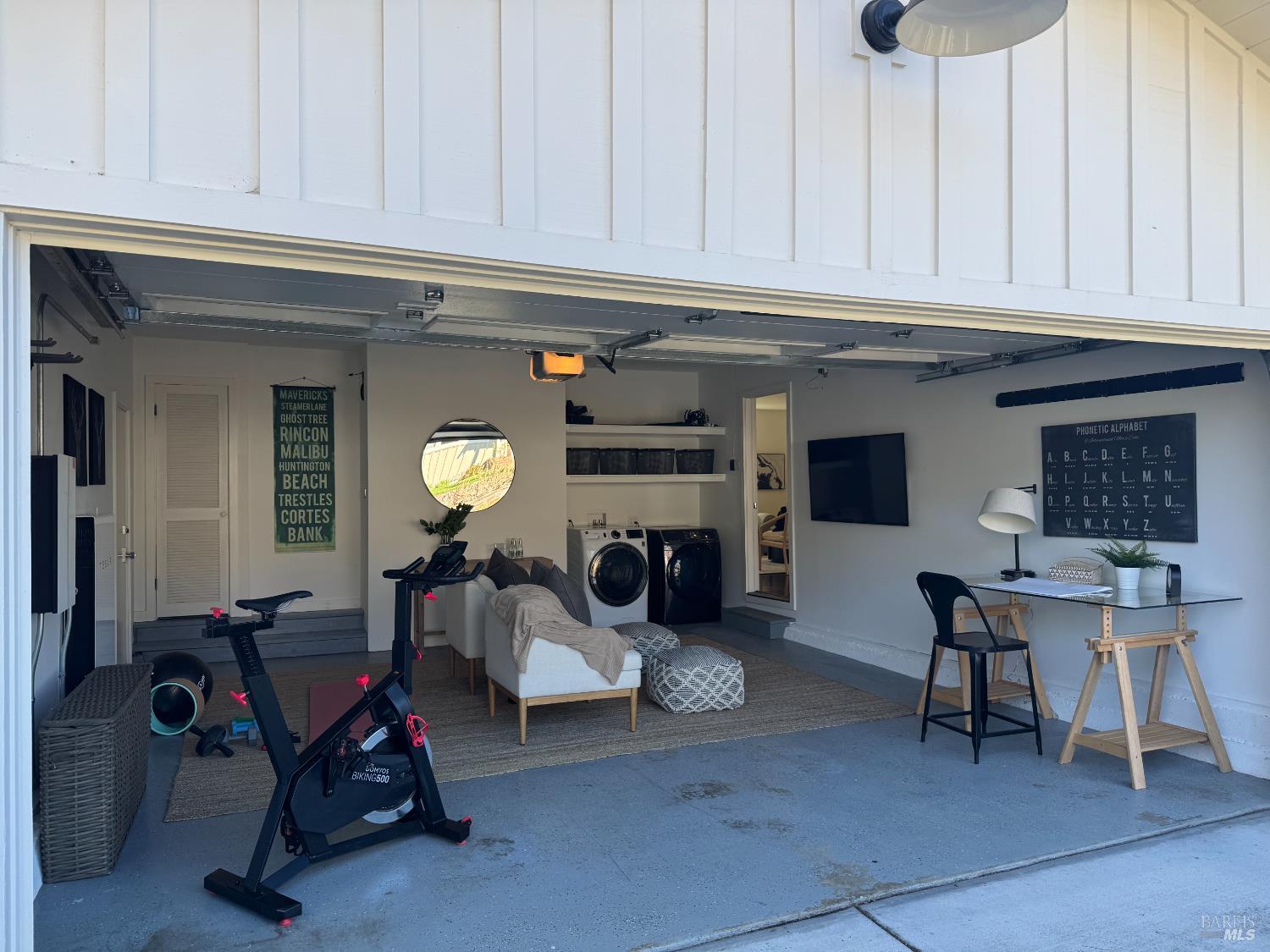 137 Granada Dr