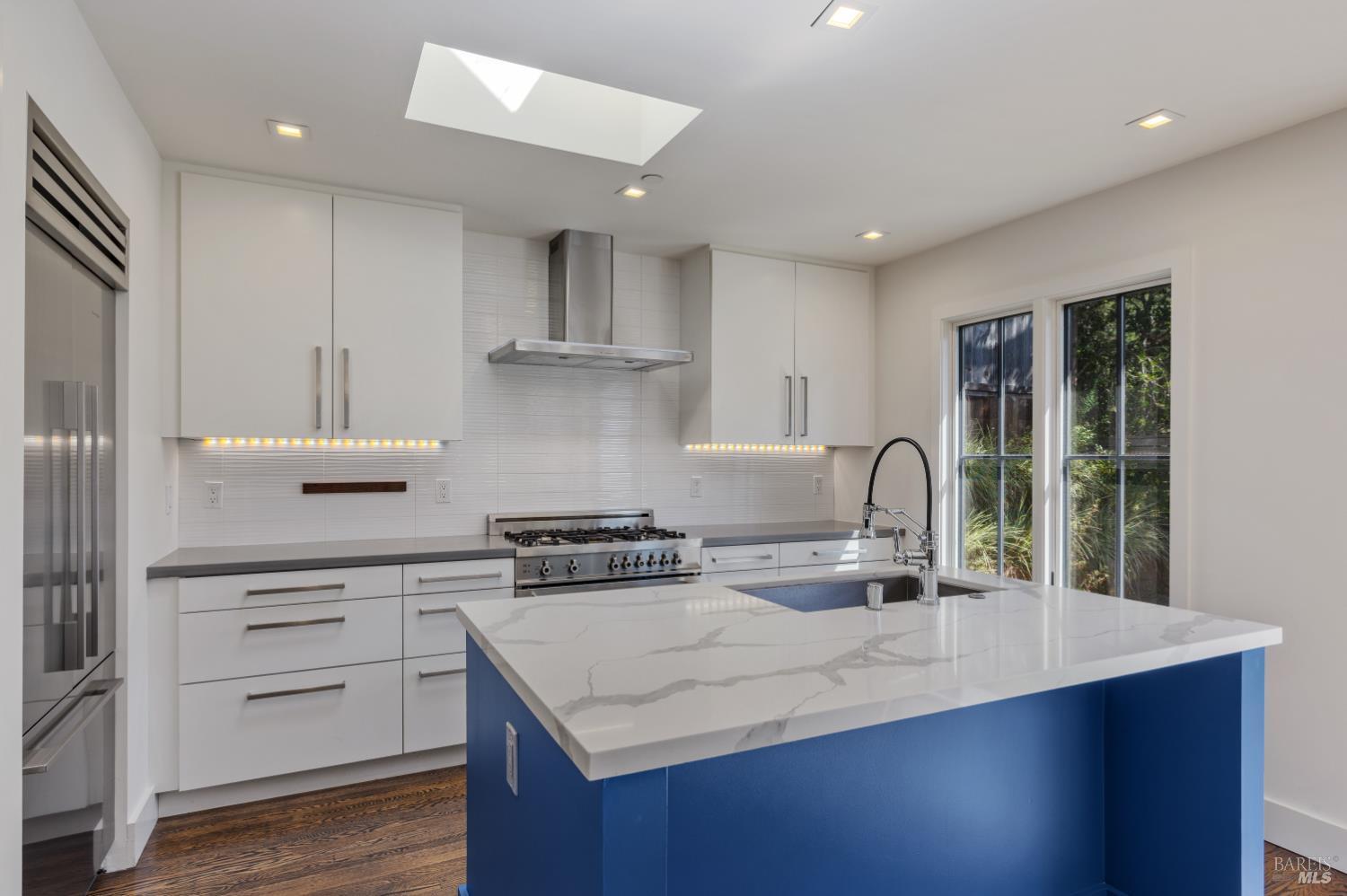137 Granada Dr