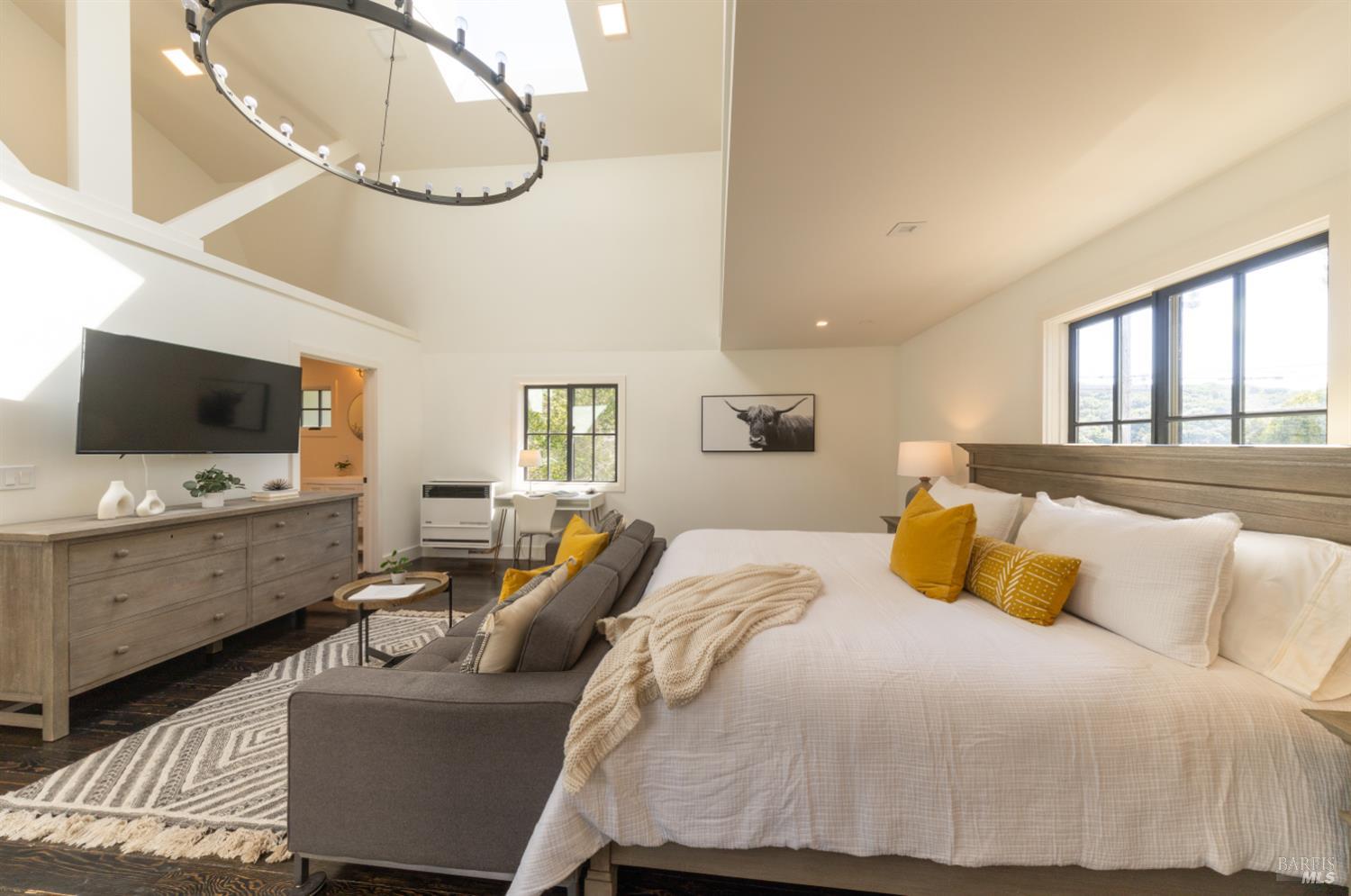 137 Granada Dr