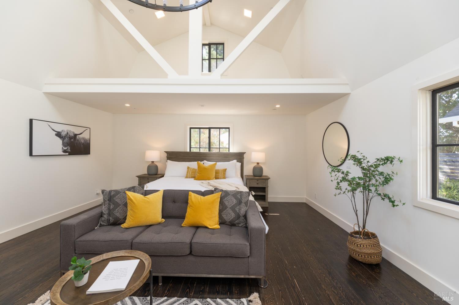 137 Granada Dr