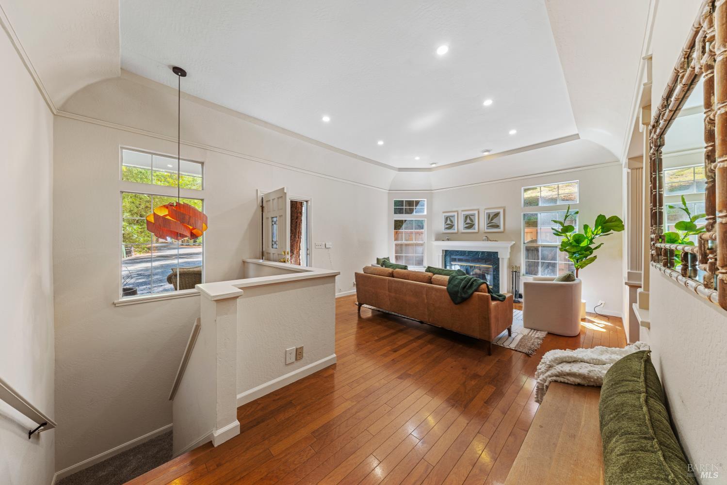 43 Creek Rd