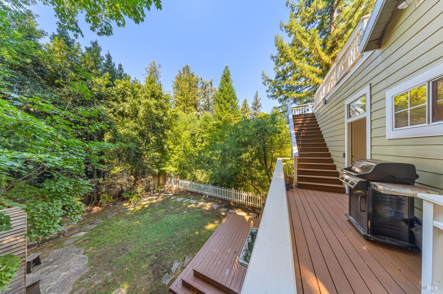 43 Creek Rd