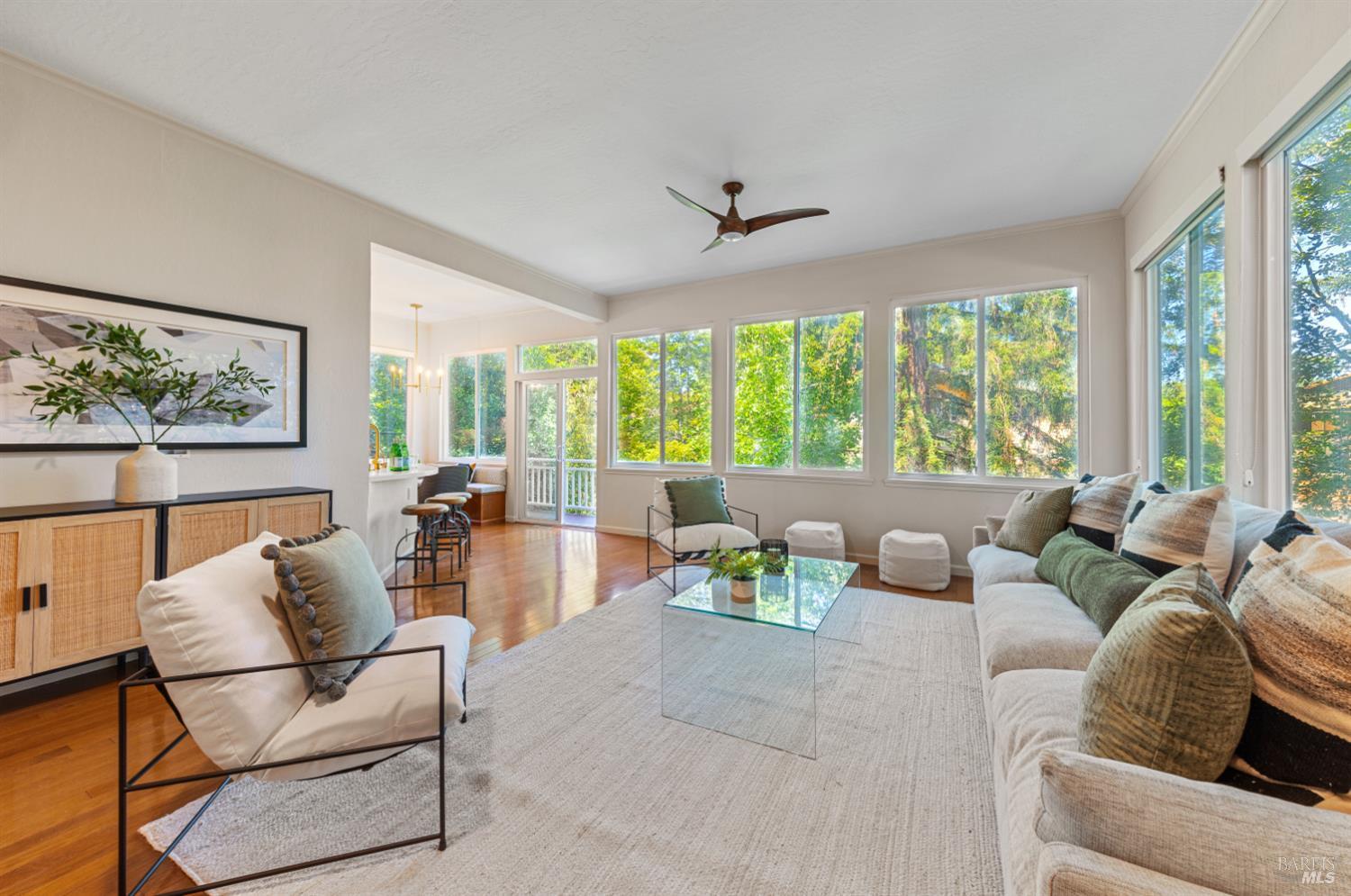 43 Creek Rd