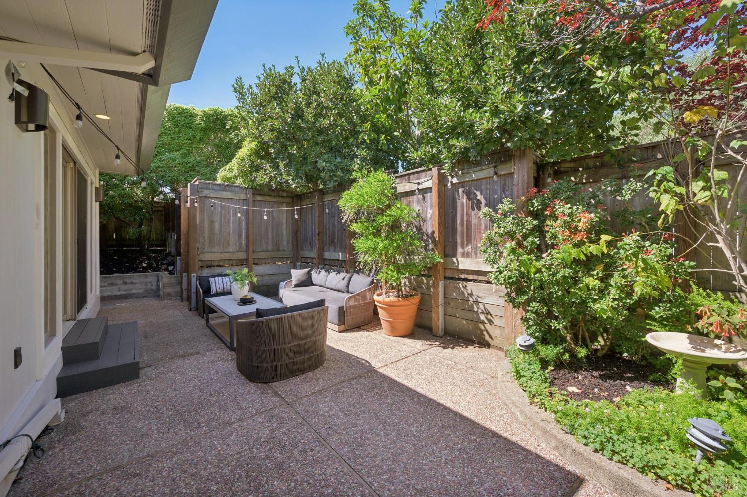 55 Upper North Terrace