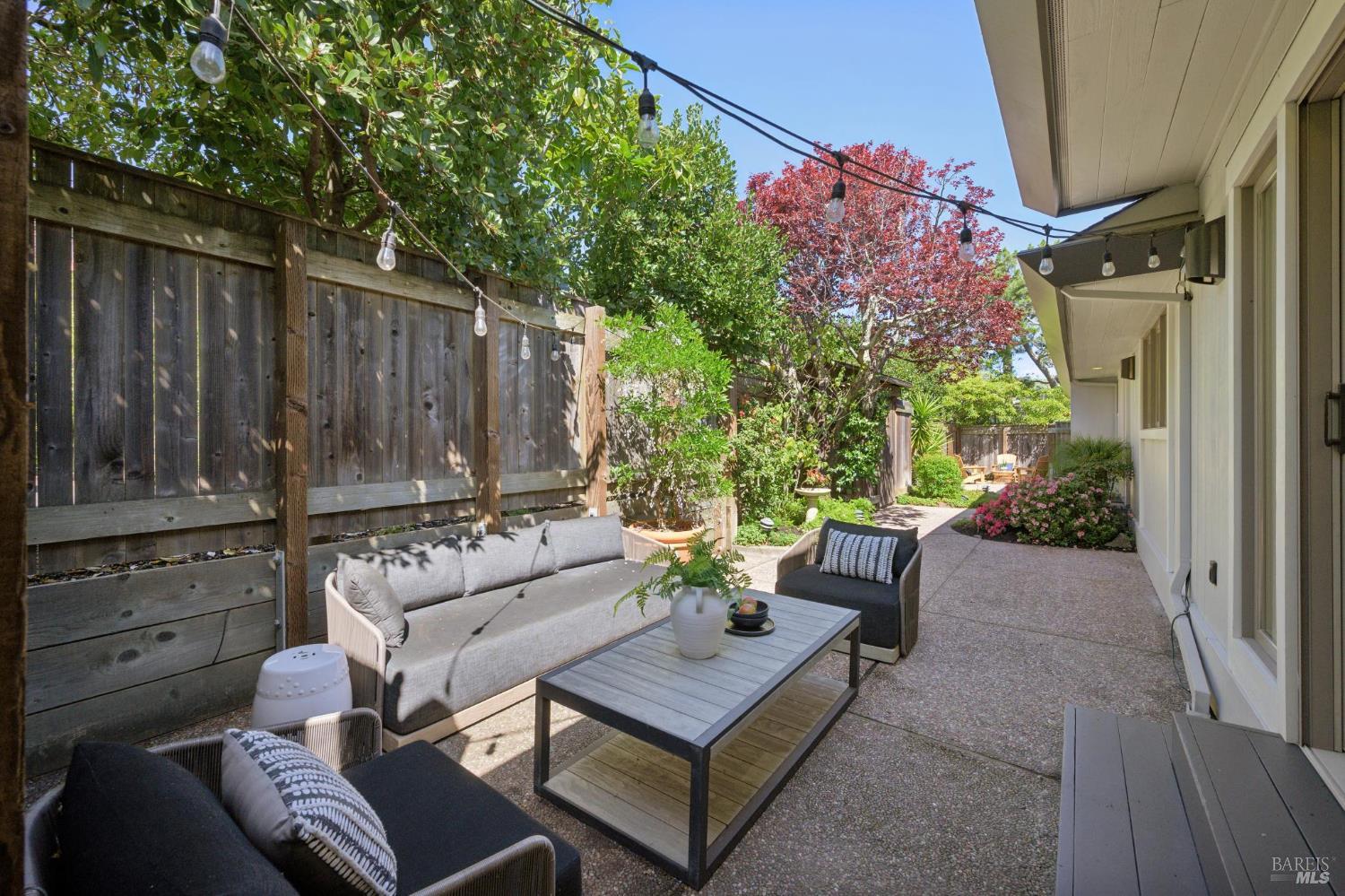 55 Upper North Terrace