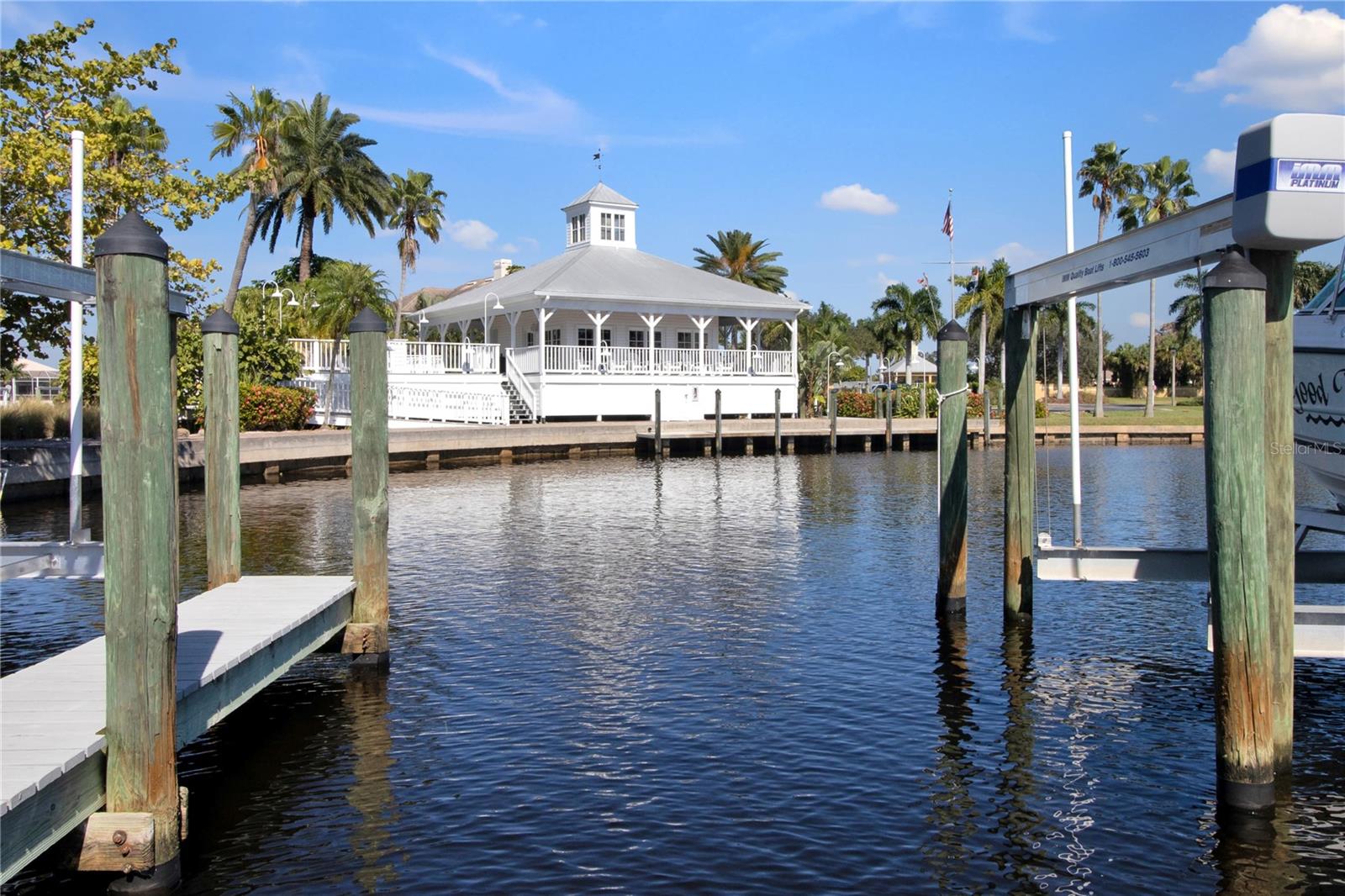 4441 GRASSY POINT BLVD