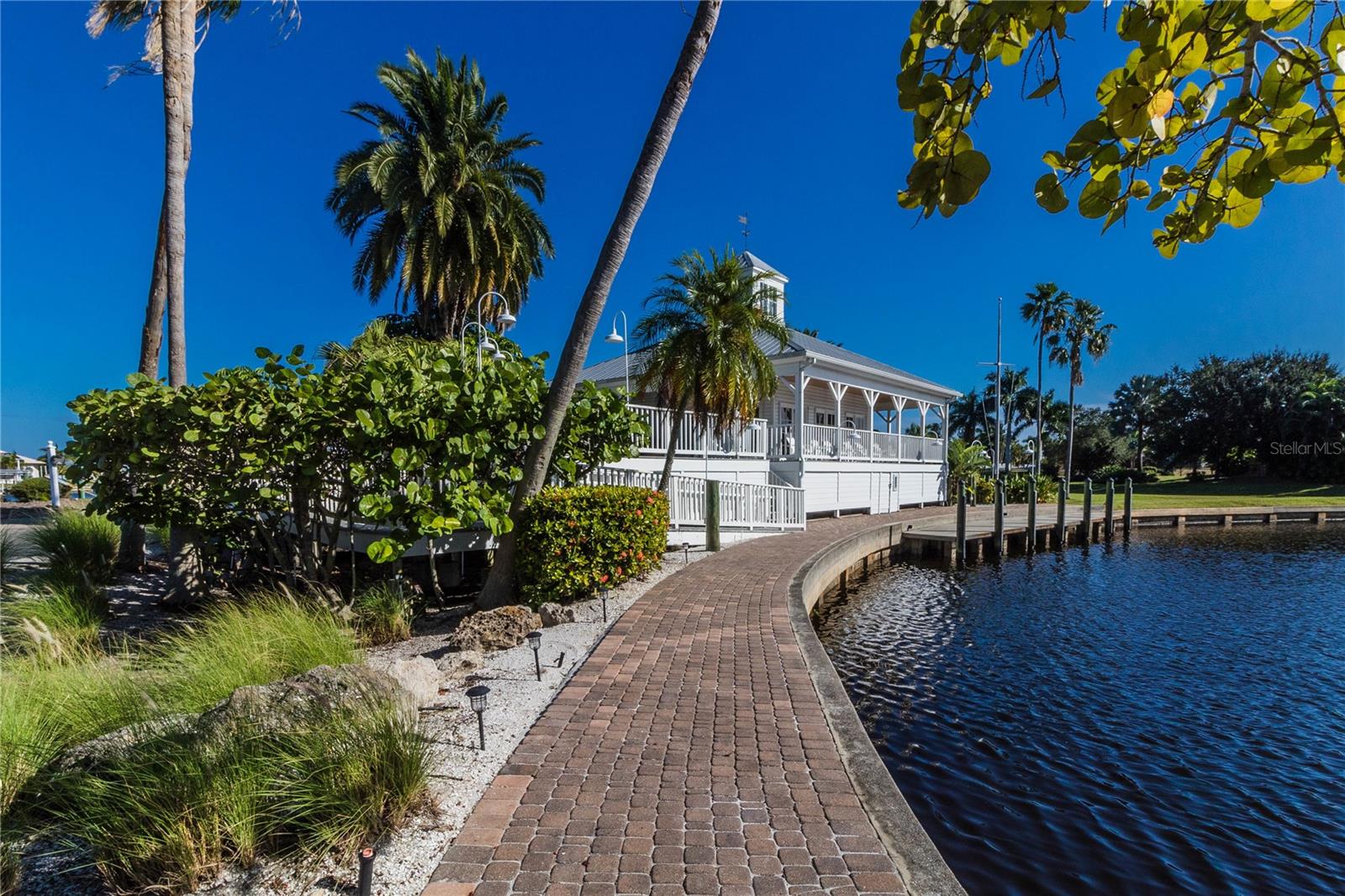 4441 GRASSY POINT BLVD