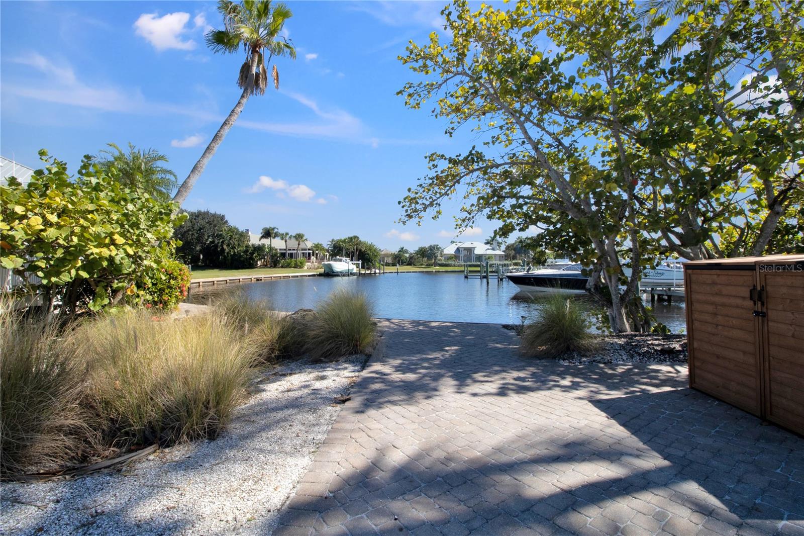 4441 GRASSY POINT BLVD