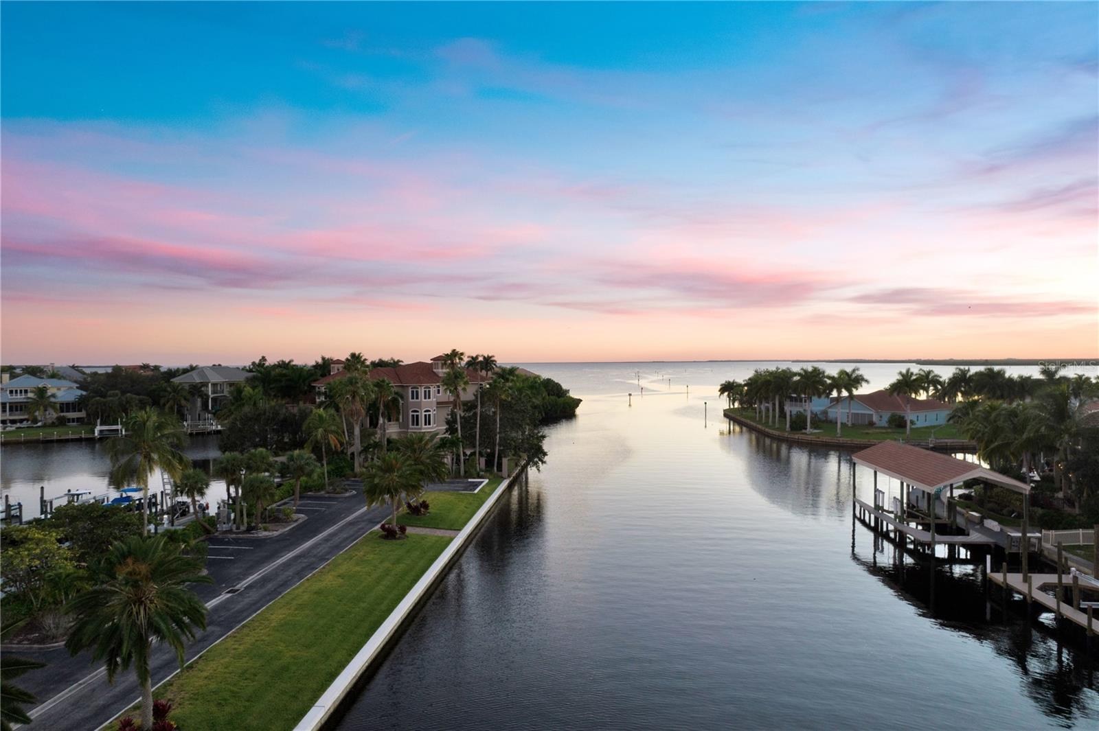 4441 GRASSY POINT BLVD