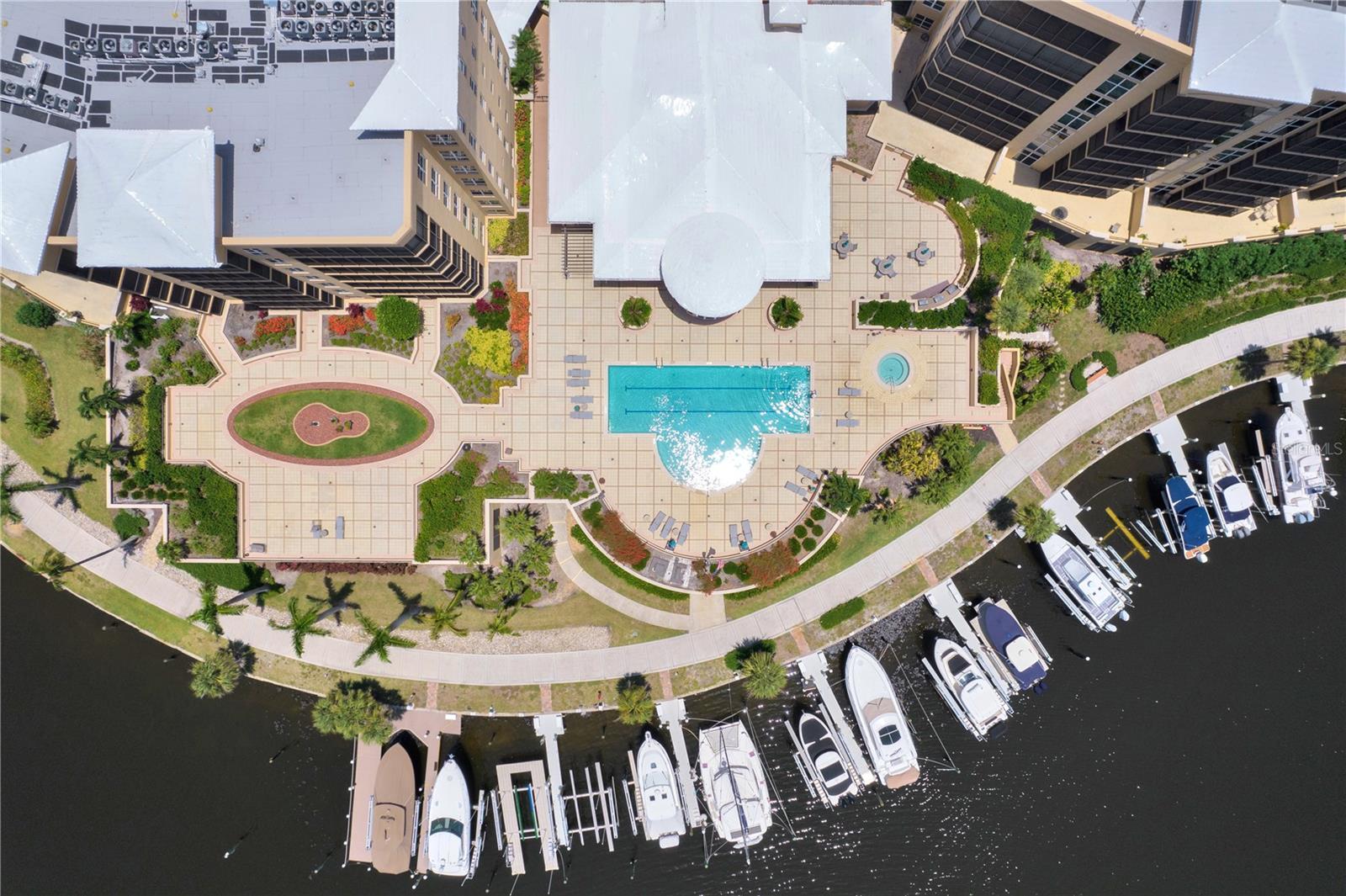 3321 SUNSET KEY CIR #609