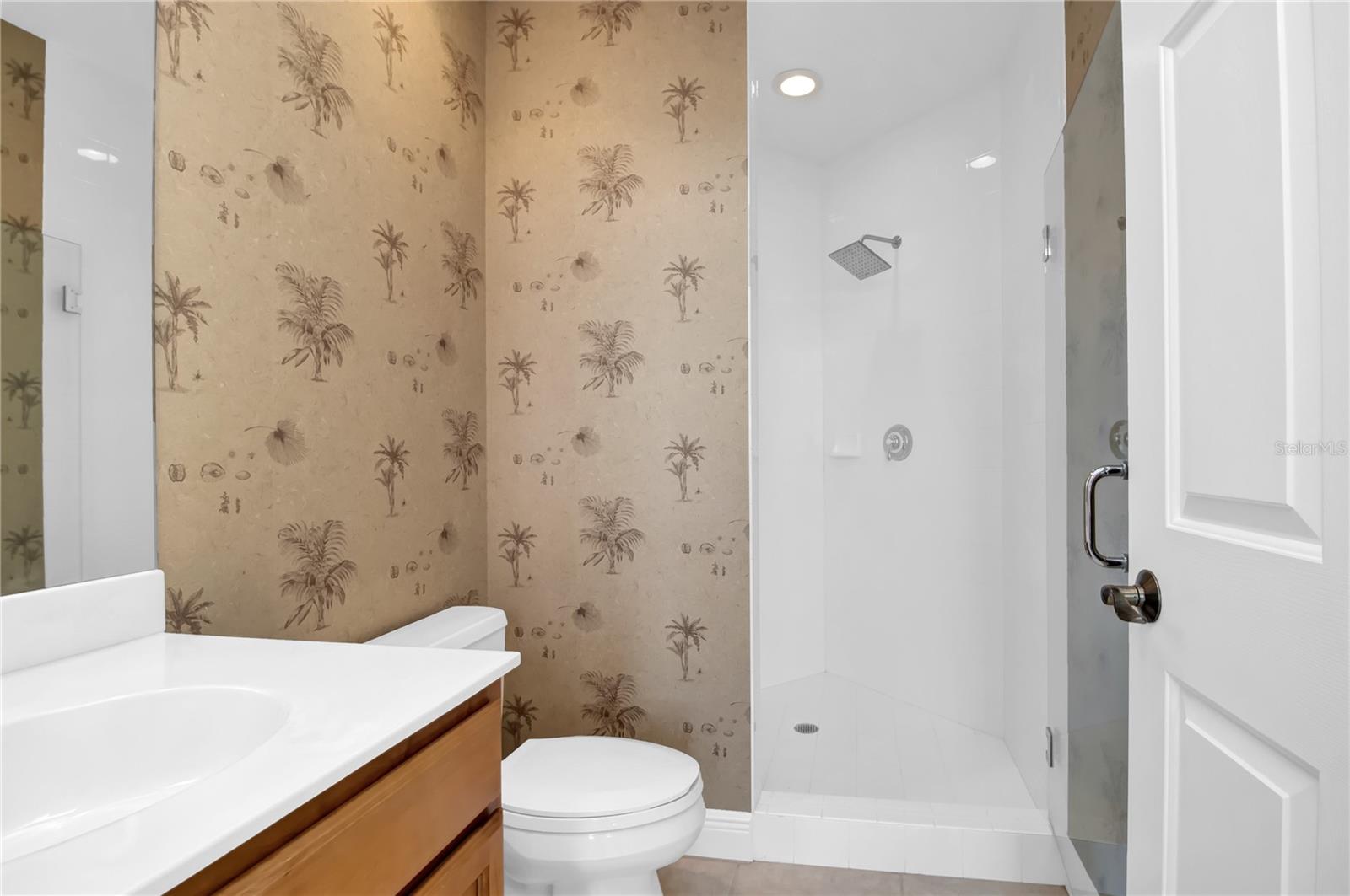 3321 SUNSET KEY CIR #609