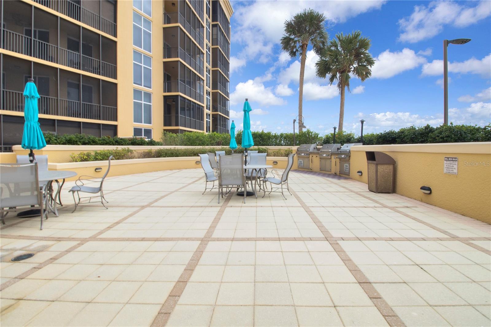 3321 SUNSET KEY CIR #609