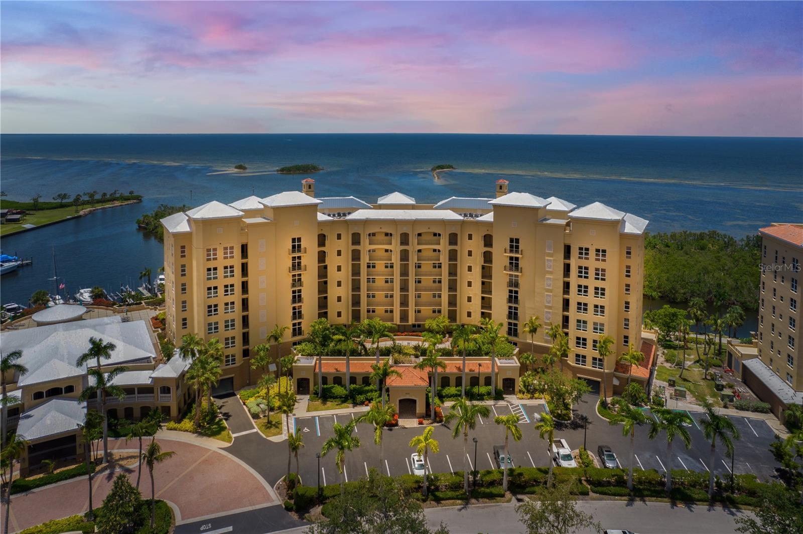 3321 SUNSET KEY CIR #609