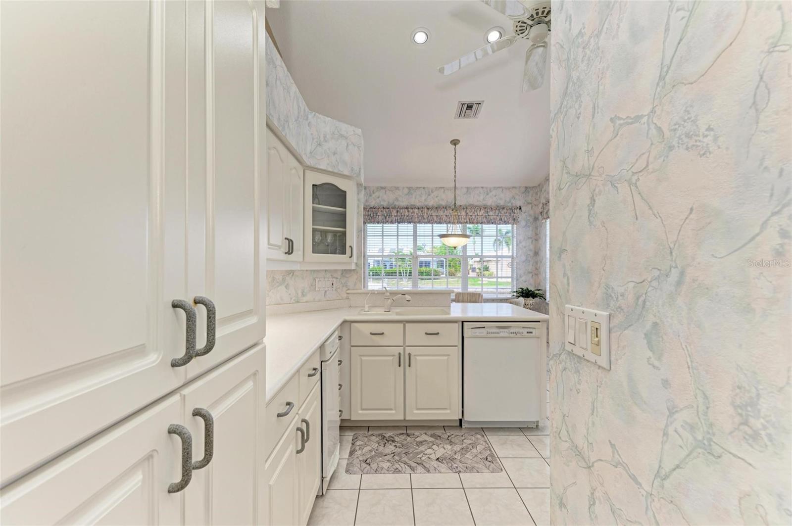 3800 BAL HARBOR BLVD #216