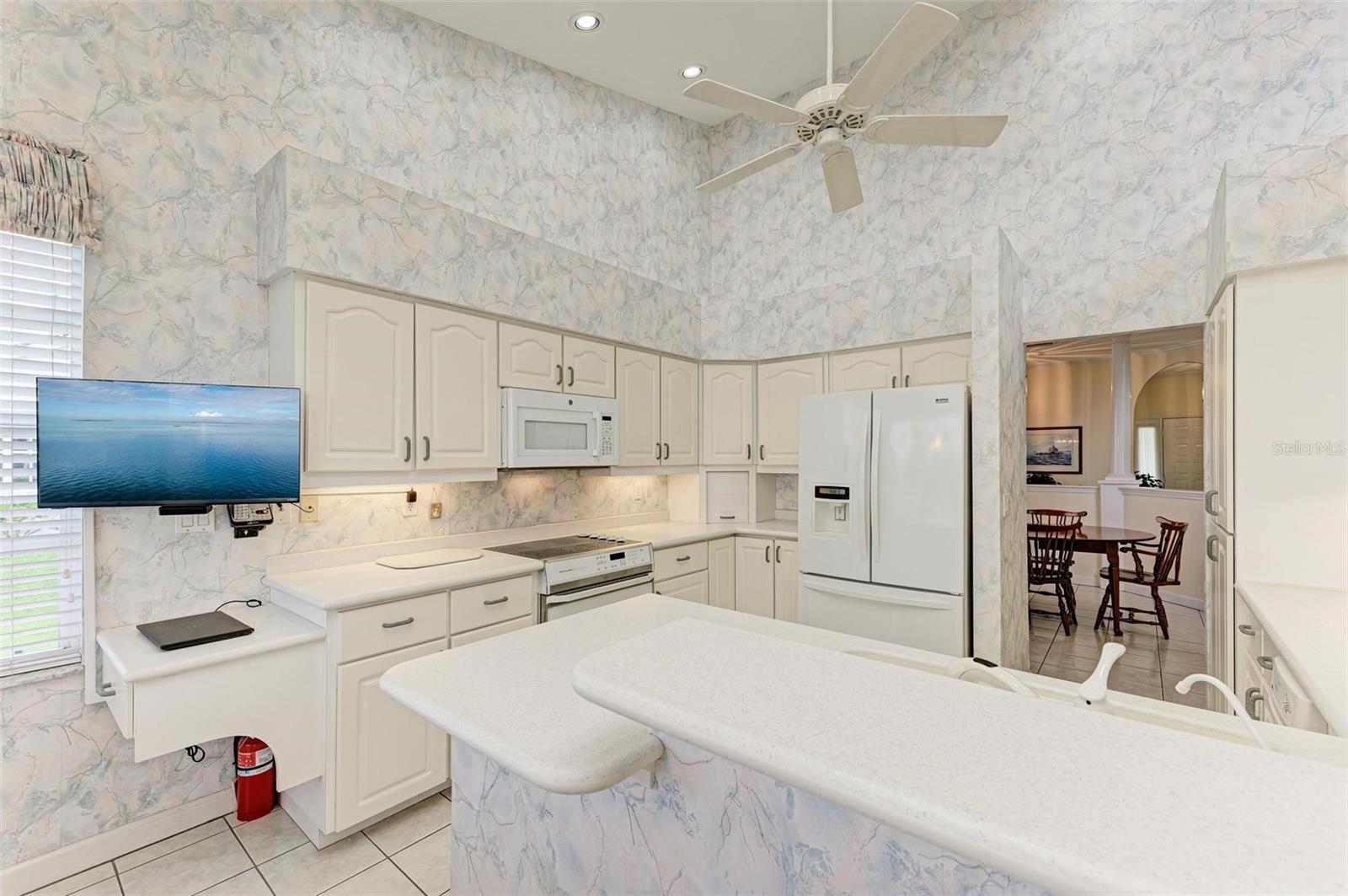 3800 BAL HARBOR BLVD #216