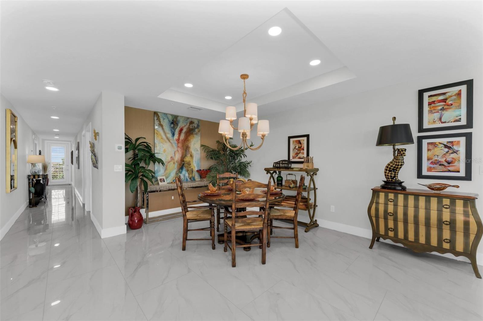 1425 PARK BEACH CIR #139