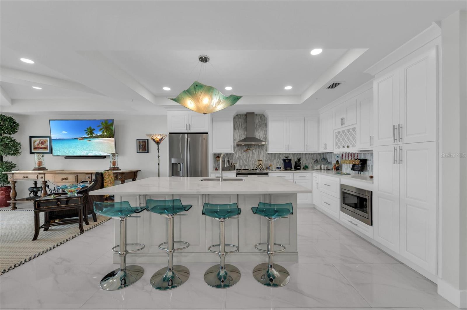 1425 PARK BEACH CIR #139